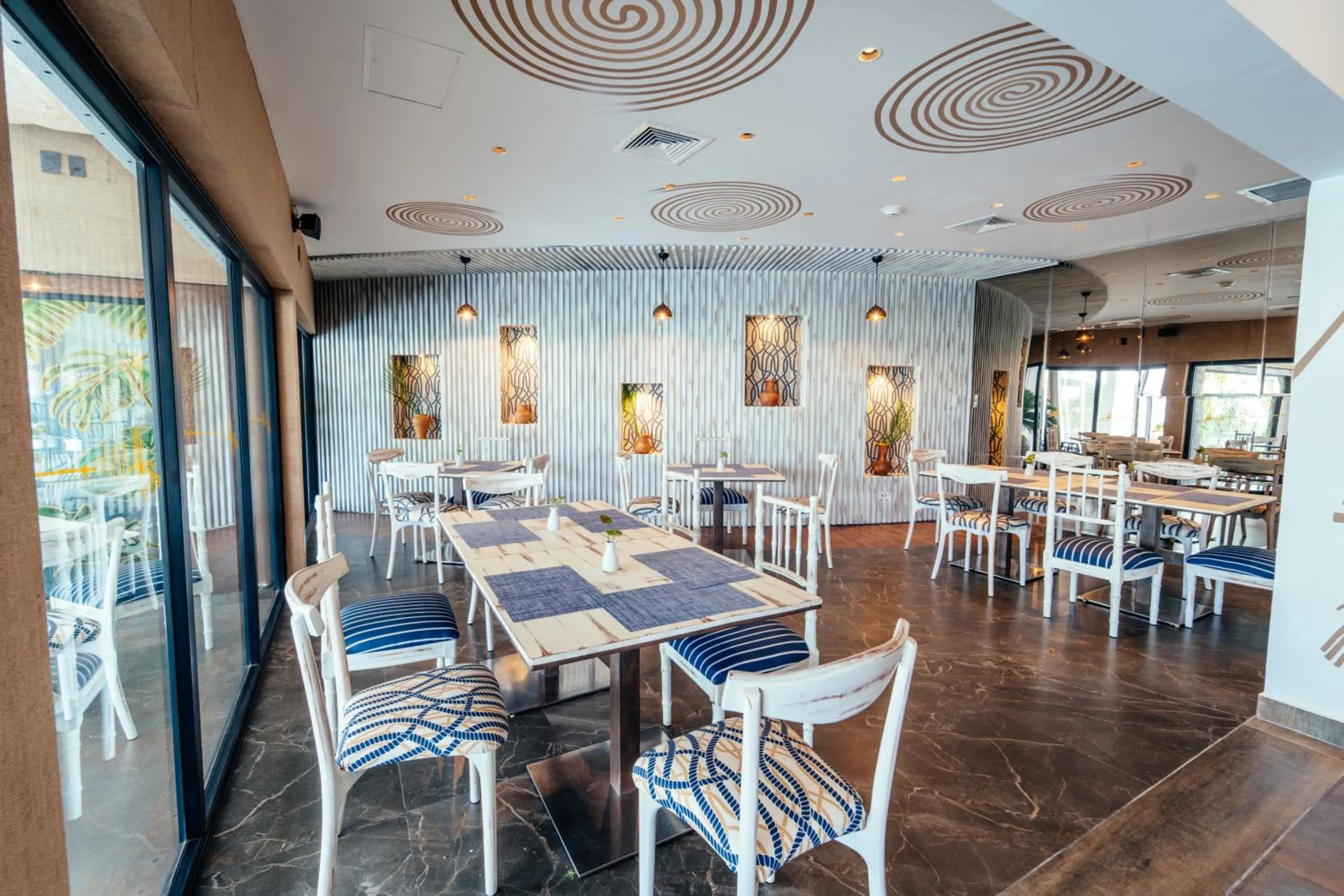 Restaurant/places to eat in Los Tajibos, Santa Cruz de la Sierra, a Tribute Portfolio Hotel