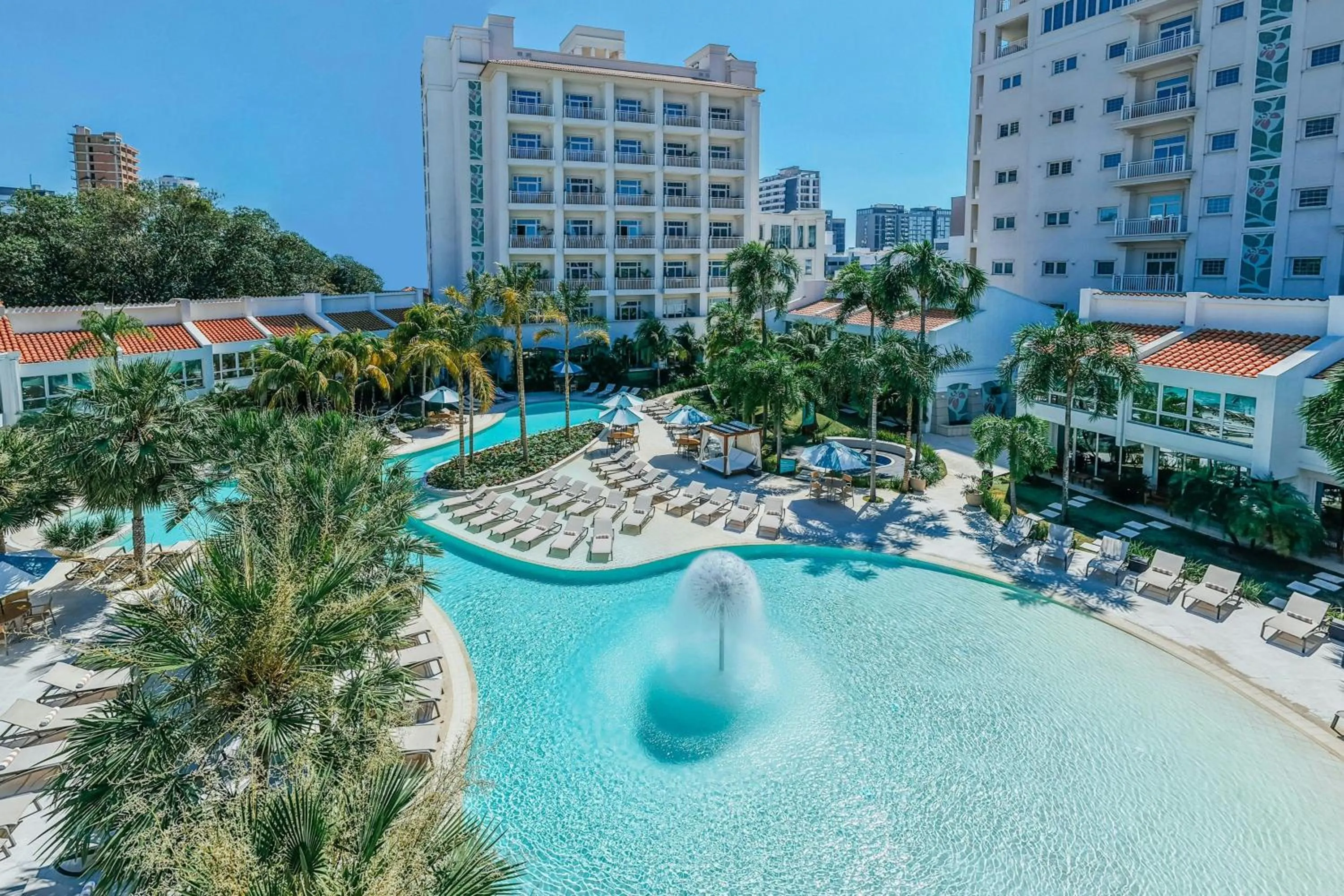 Swimming pool in Los Tajibos, Santa Cruz de la Sierra, a Tribute Portfolio Hotel