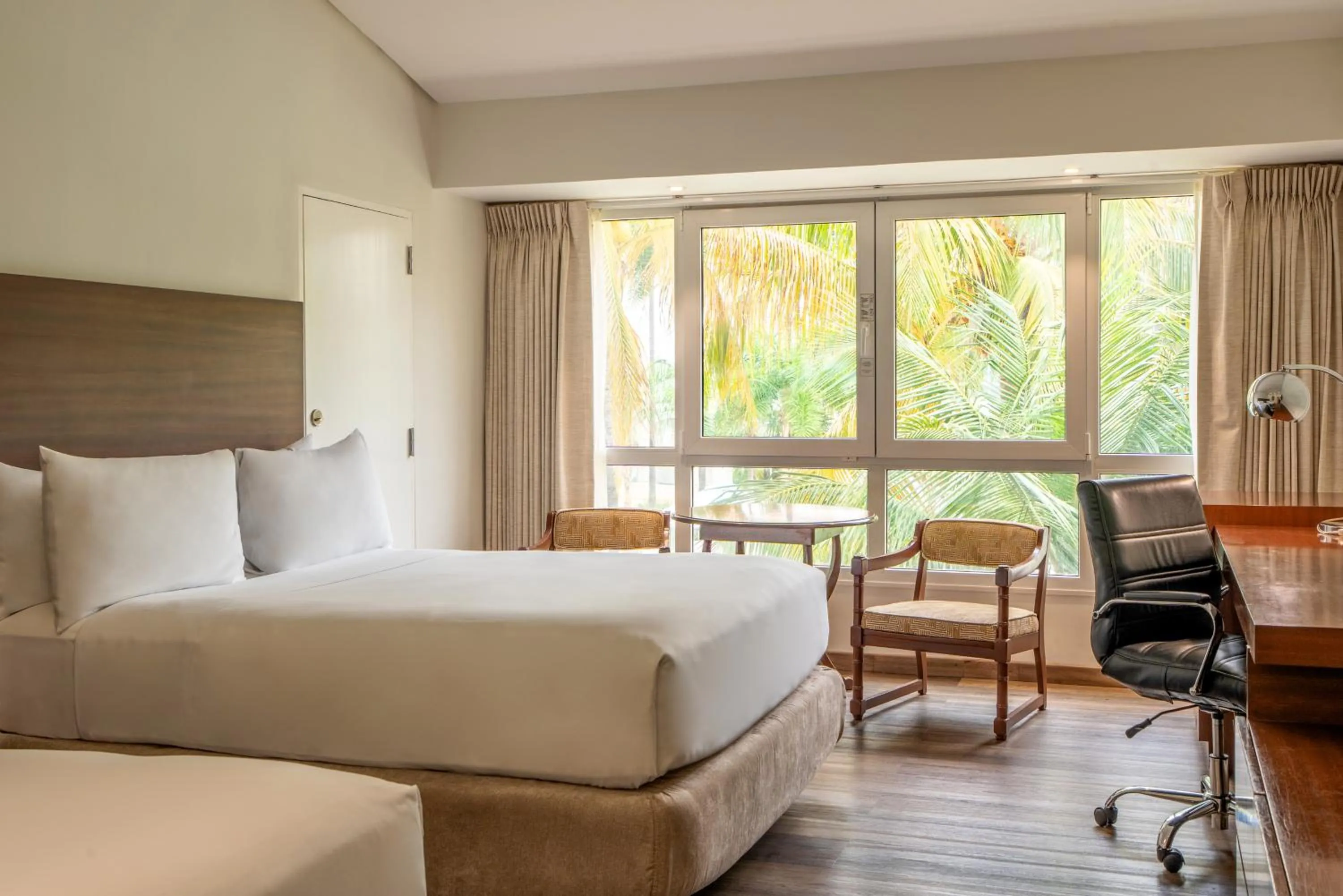 Bed in Los Tajibos, Santa Cruz de la Sierra, a Tribute Portfolio Hotel