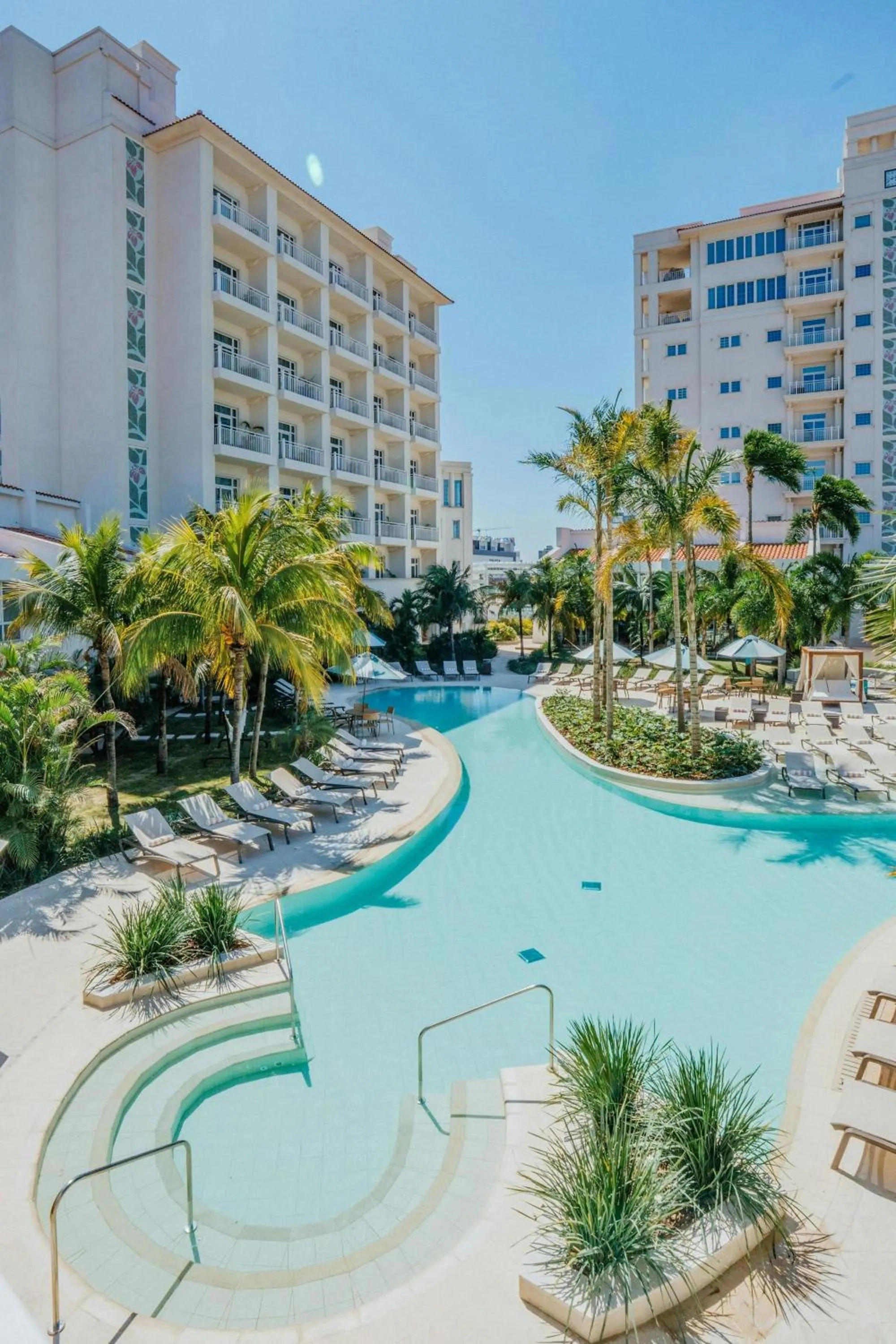 Swimming pool in Los Tajibos, Santa Cruz de la Sierra, a Tribute Portfolio Hotel