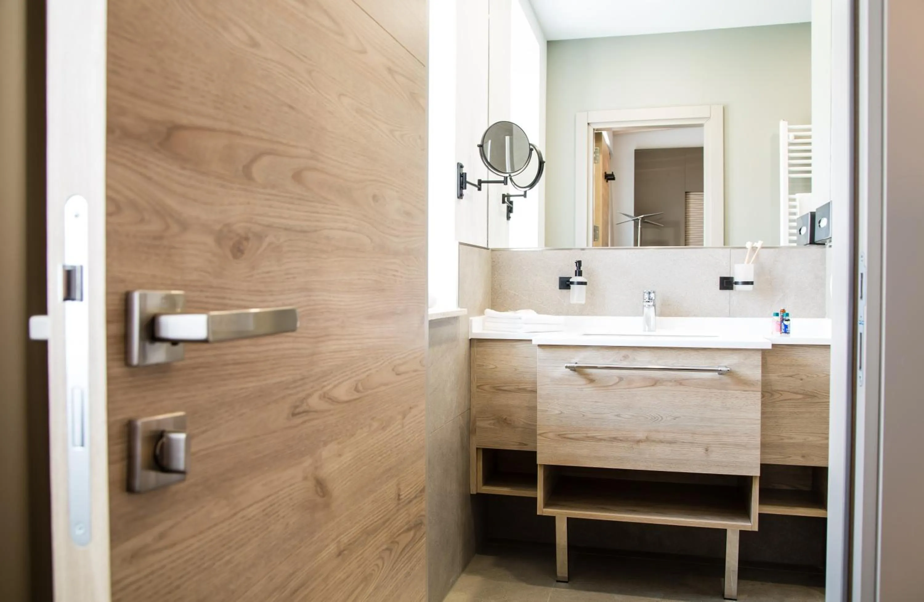 Shower in Hotel Atlas Leipzig