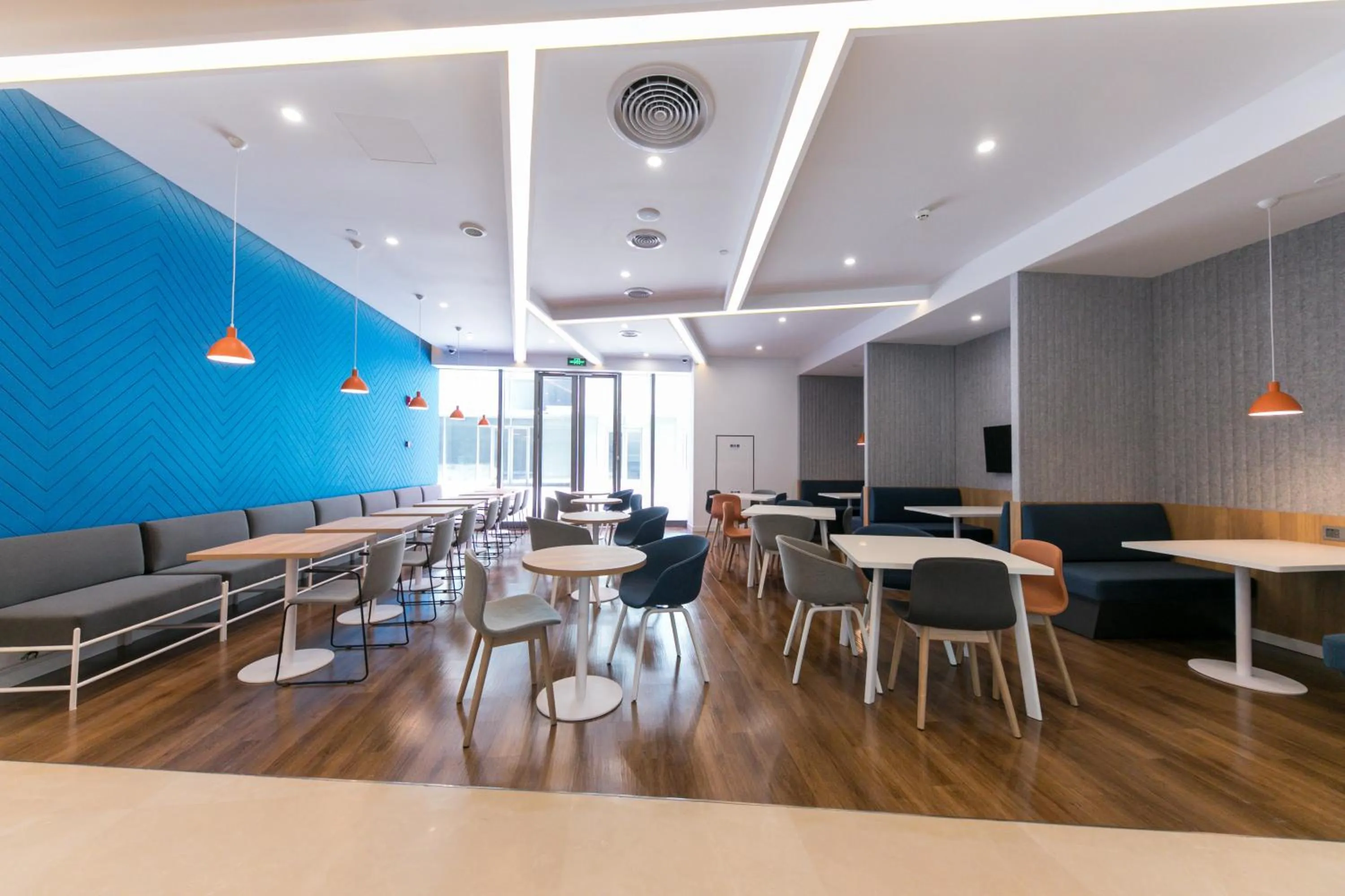 Breakfast in Holiday Inn Express Shanghai Tangzhen, an IHG Hotel