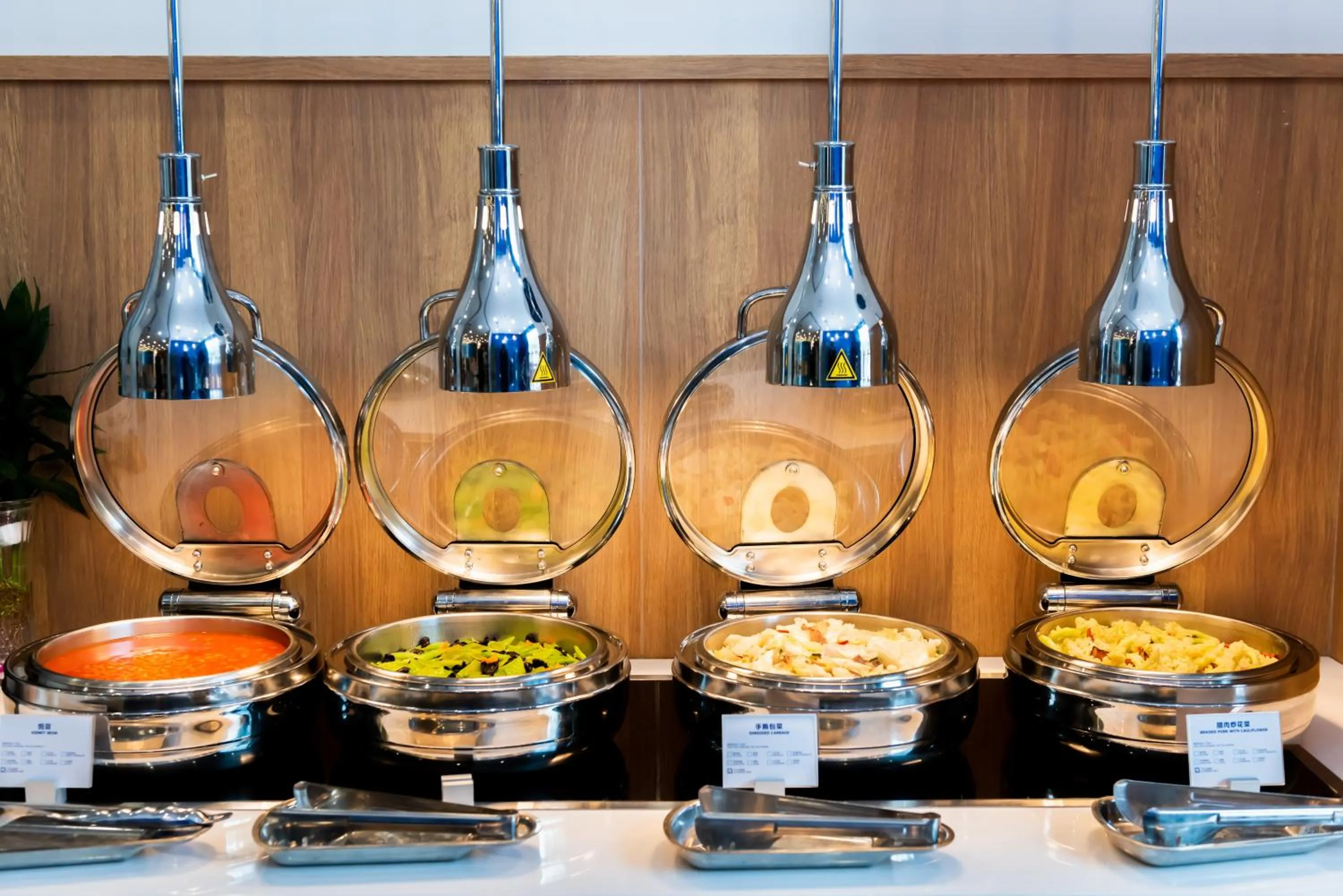 Restaurant/places to eat in Holiday Inn Express Shanghai Tangzhen, an IHG Hotel