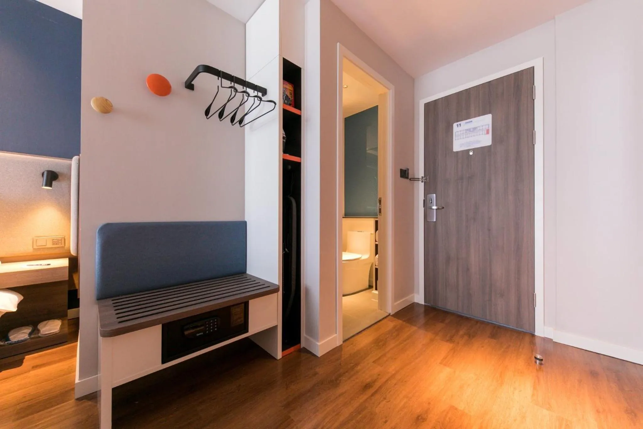 Photo of the whole room, Bed in Holiday Inn Express Shanghai Tangzhen, an IHG Hotel