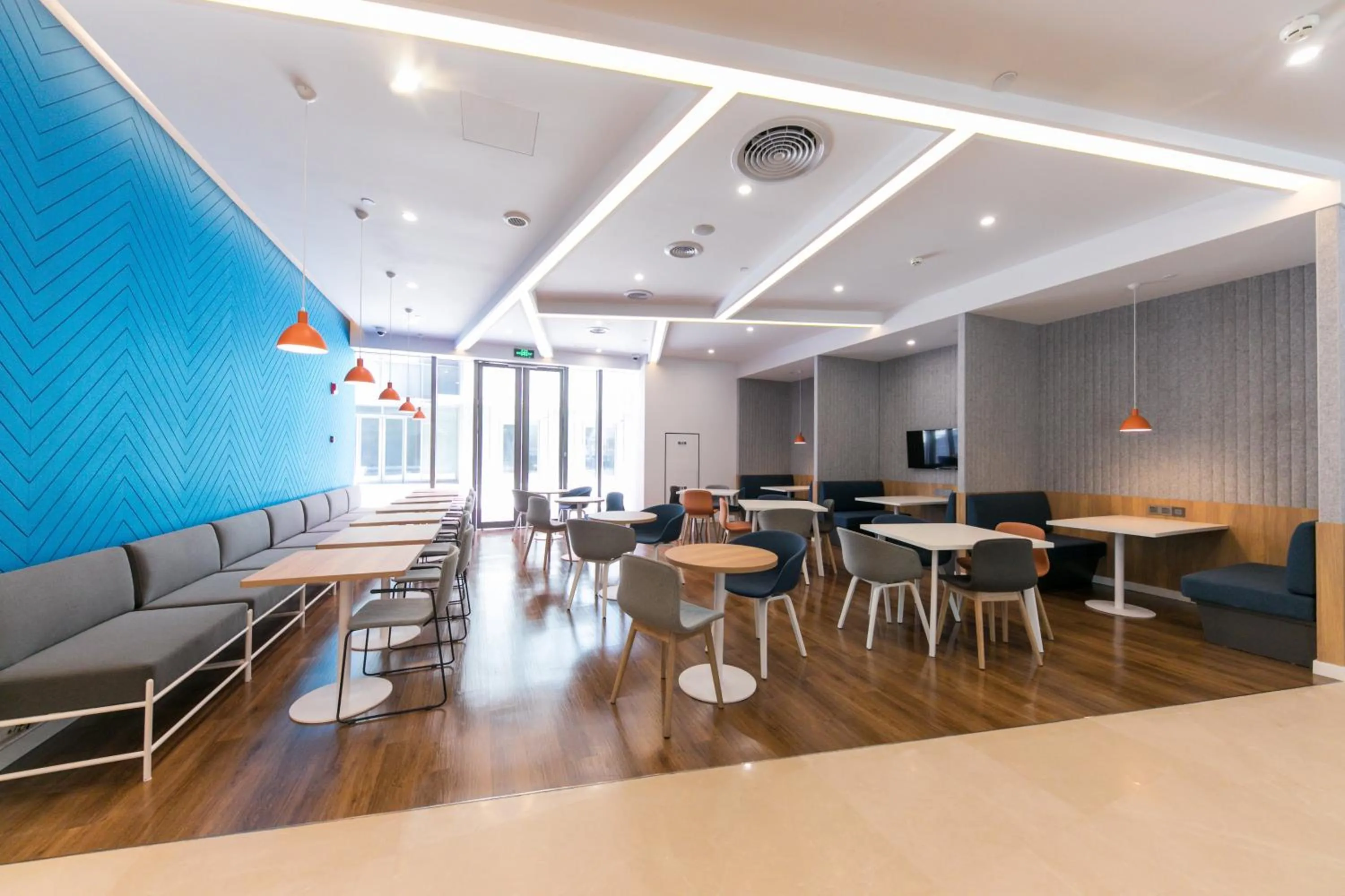 Breakfast in Holiday Inn Express Shanghai Tangzhen, an IHG Hotel