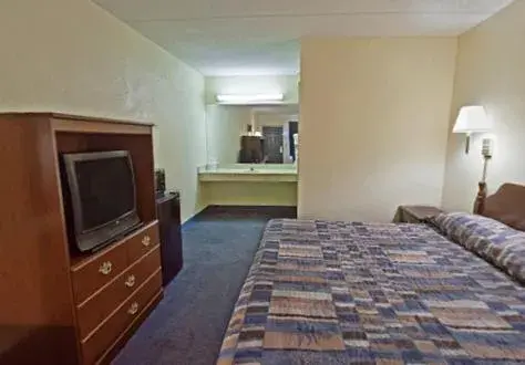 King Room - Non-Smoking in America's Inn - Leeds King Room - Non-Smoking in America's Inn - Leeds