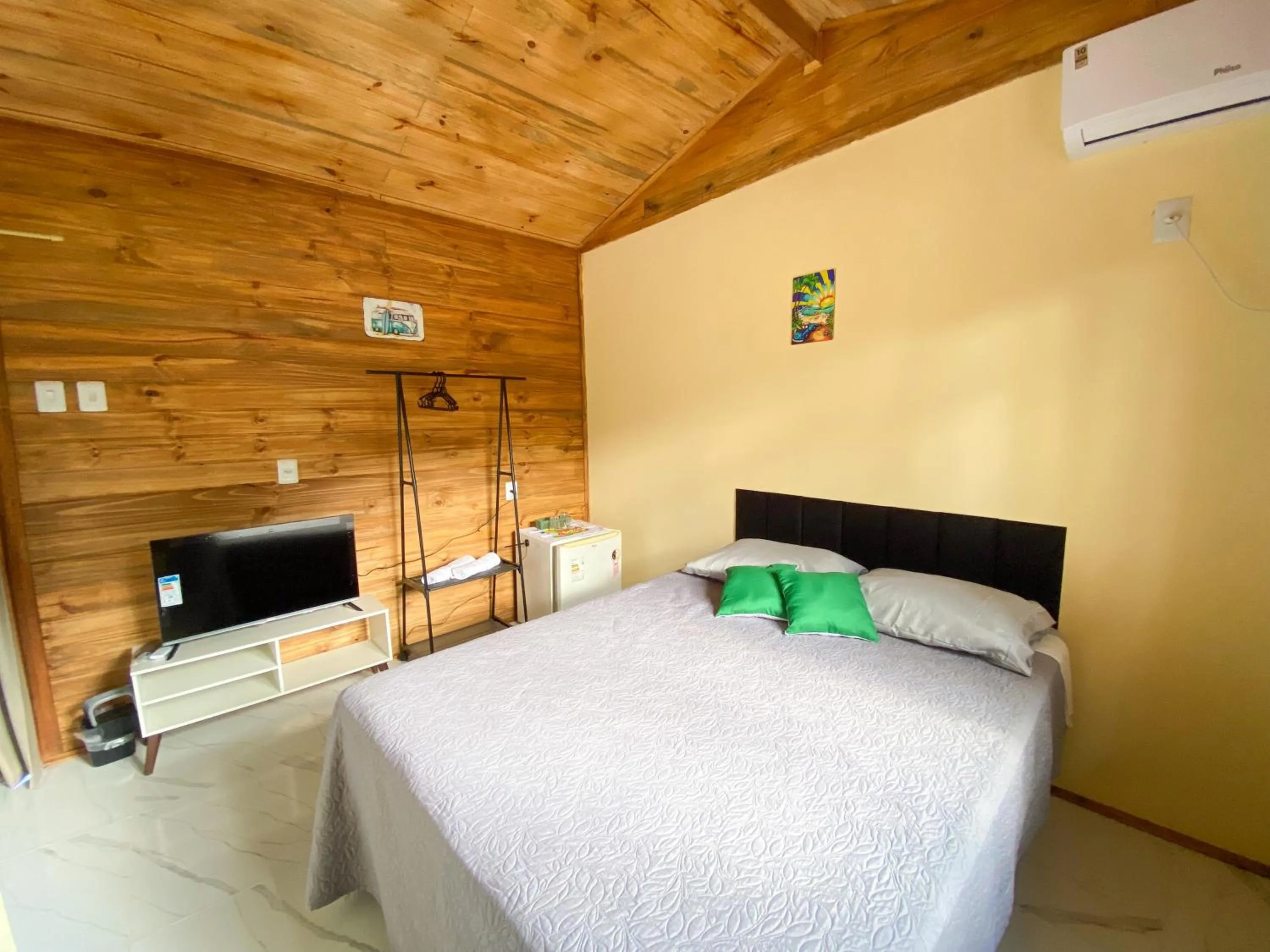 TV and multimedia, Bed in Green Mountain Pousada