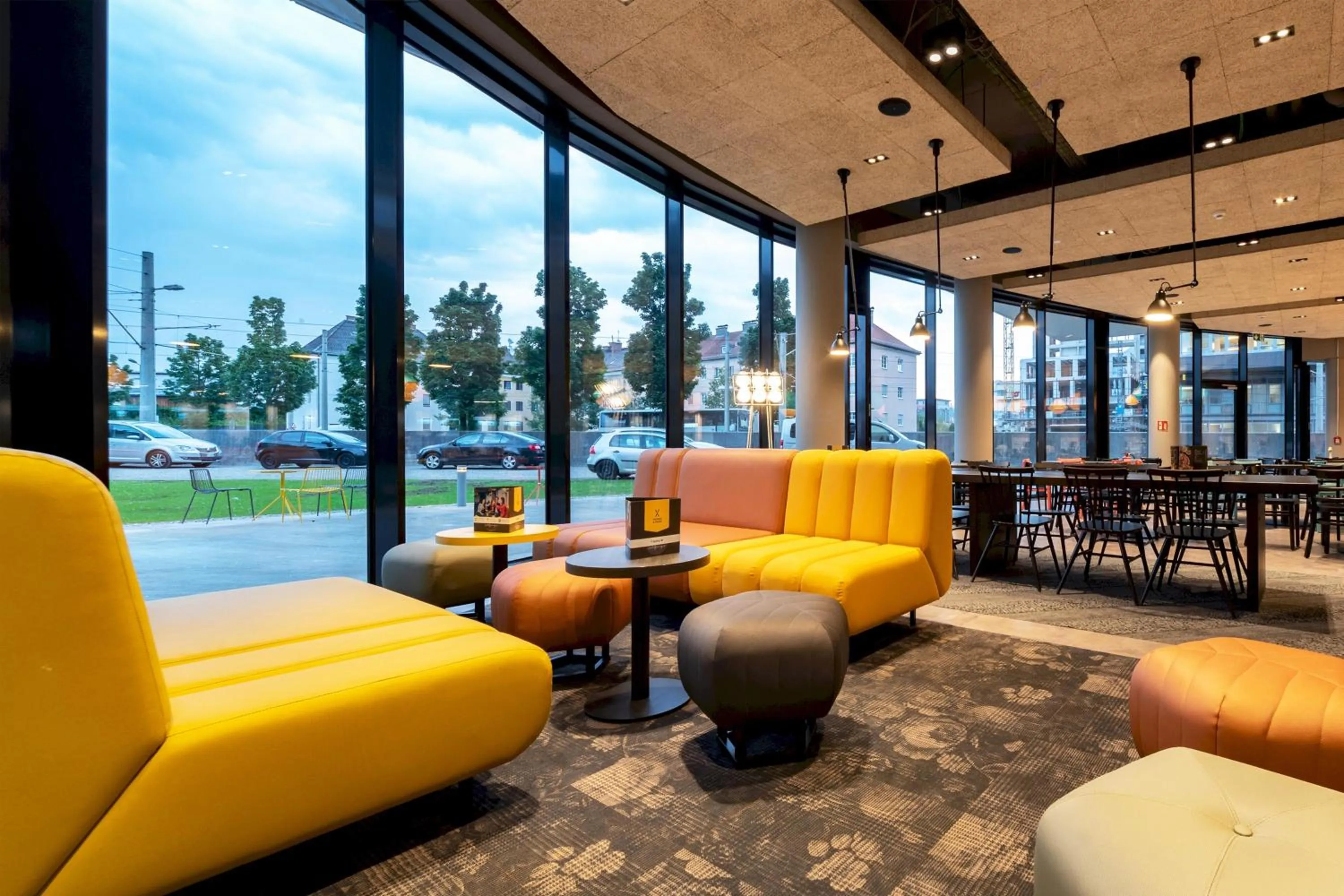 Lobby or reception in harry's home Salzburg