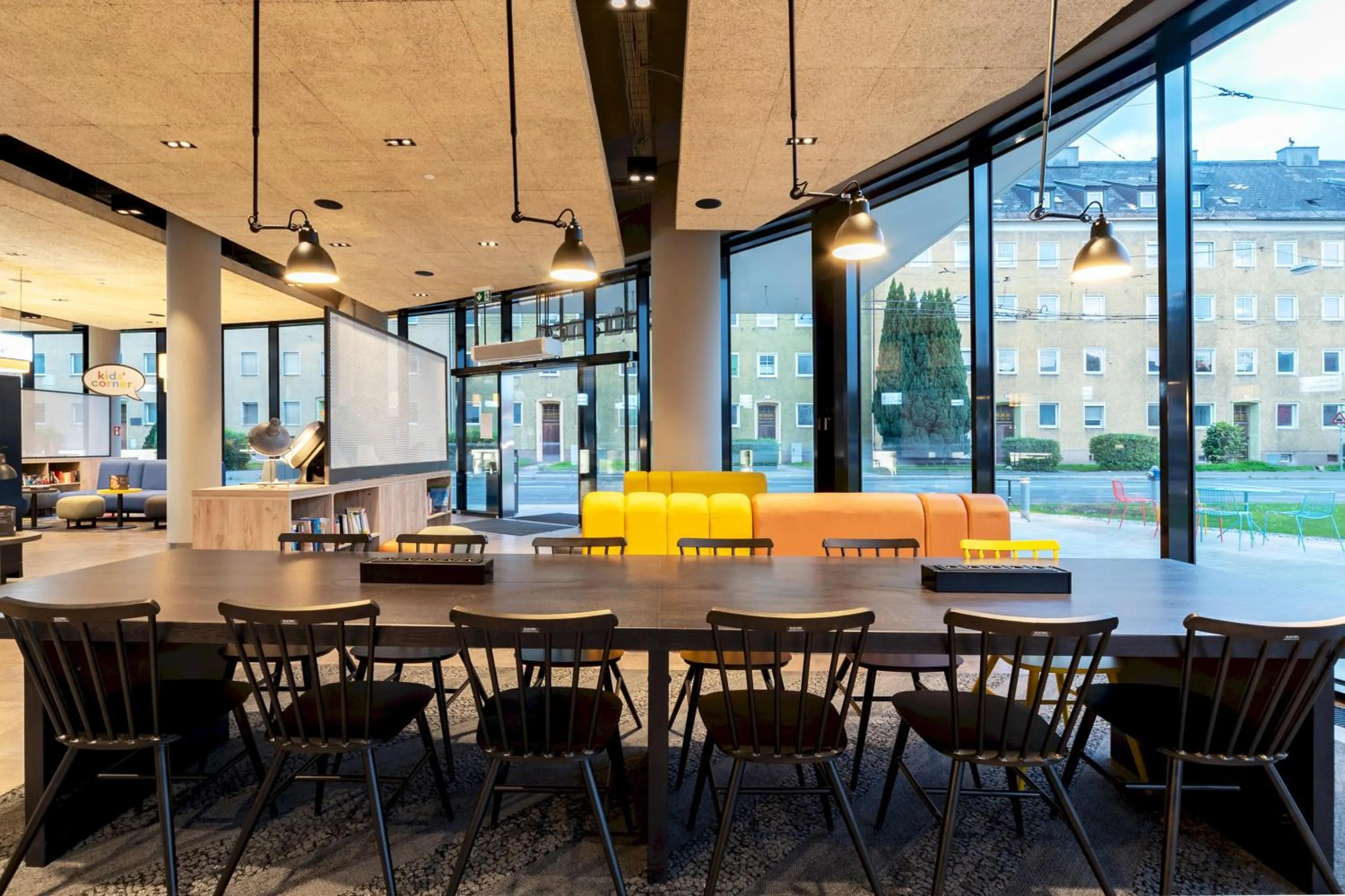 Lobby or reception in harry's home Salzburg