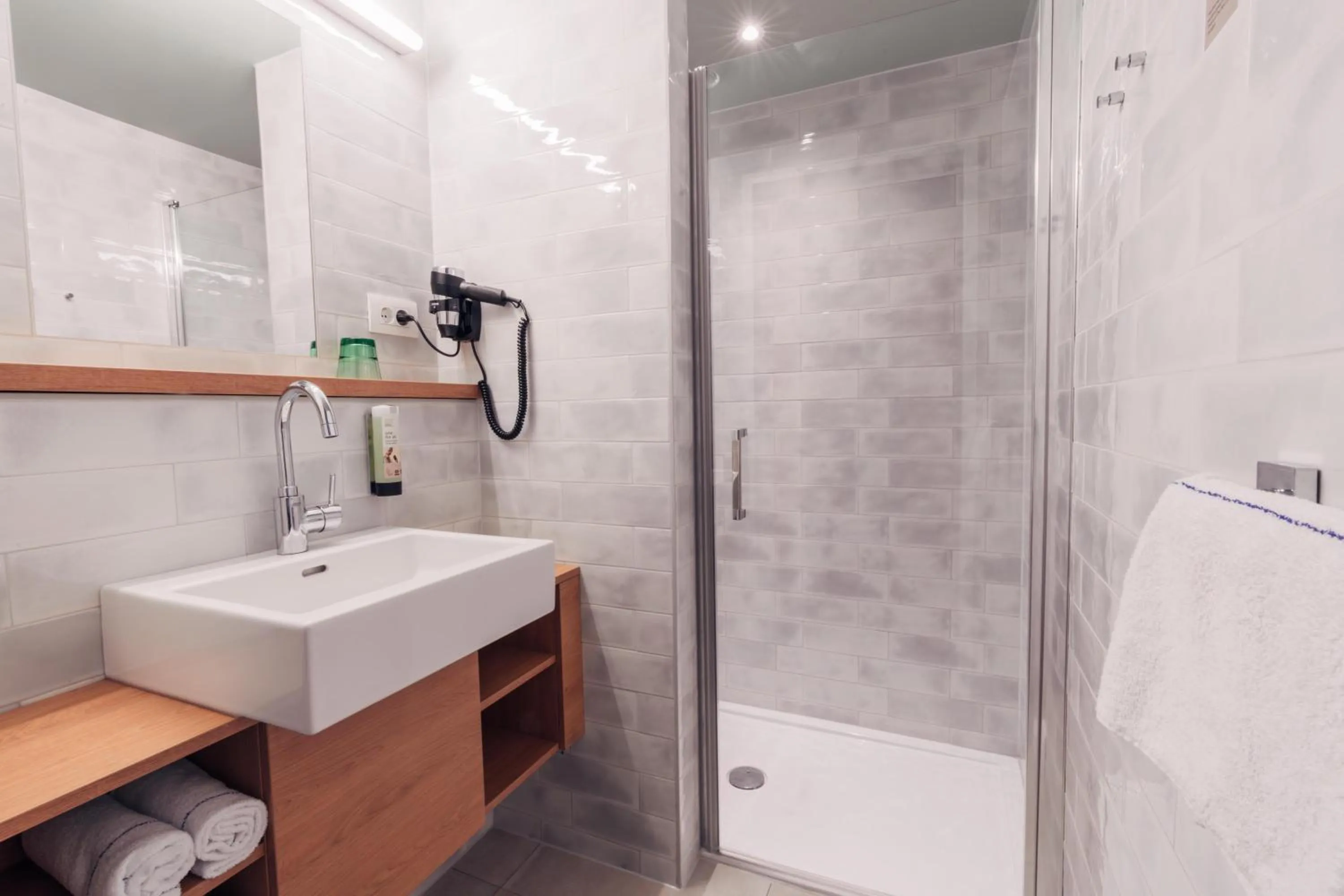 Bathroom in harry's home Salzburg