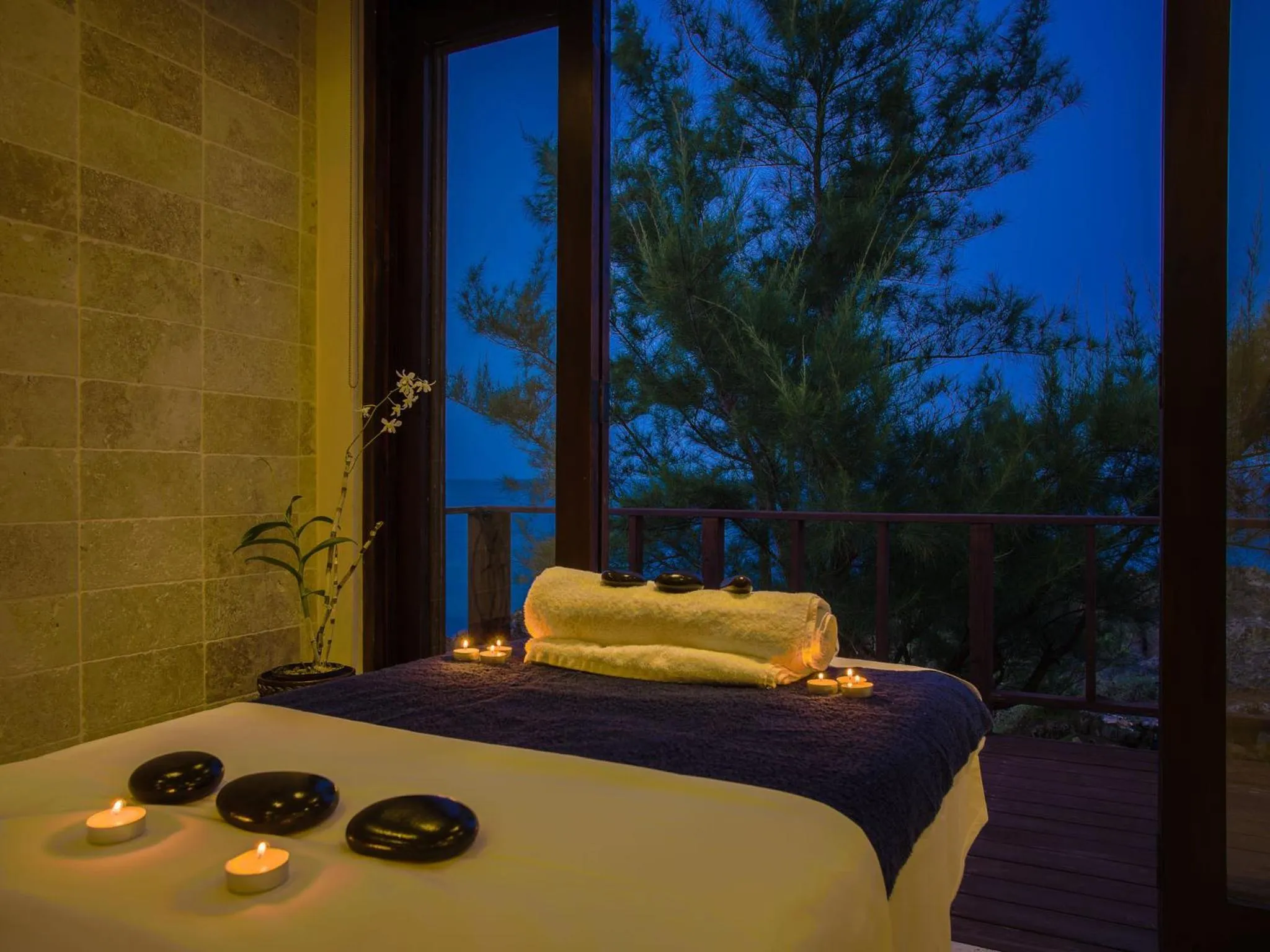 Spa and wellness centre/facilities, Bed in The Trident Hotel