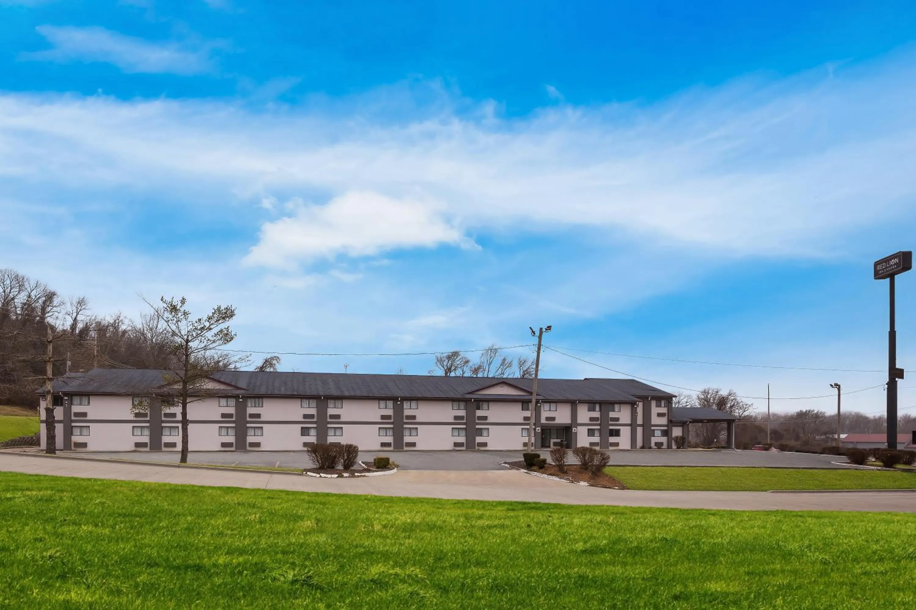 Property building in Red Lion Inn & Suites Caseyville