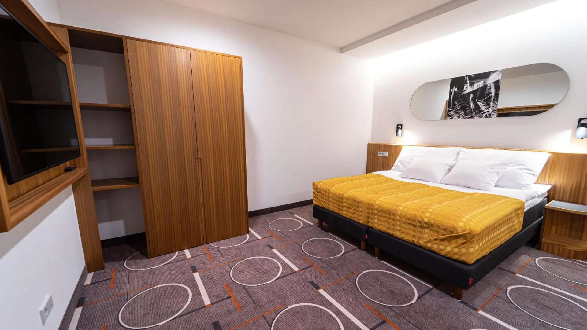 Bedroom, Bed in Hestia Hotel Kentmanni