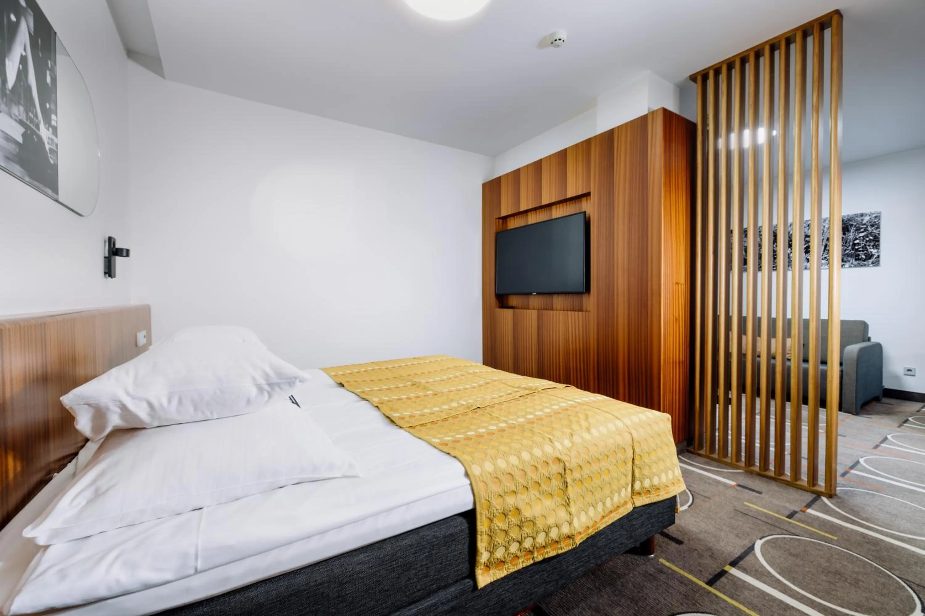 Bedroom, Bed in Hestia Hotel Kentmanni