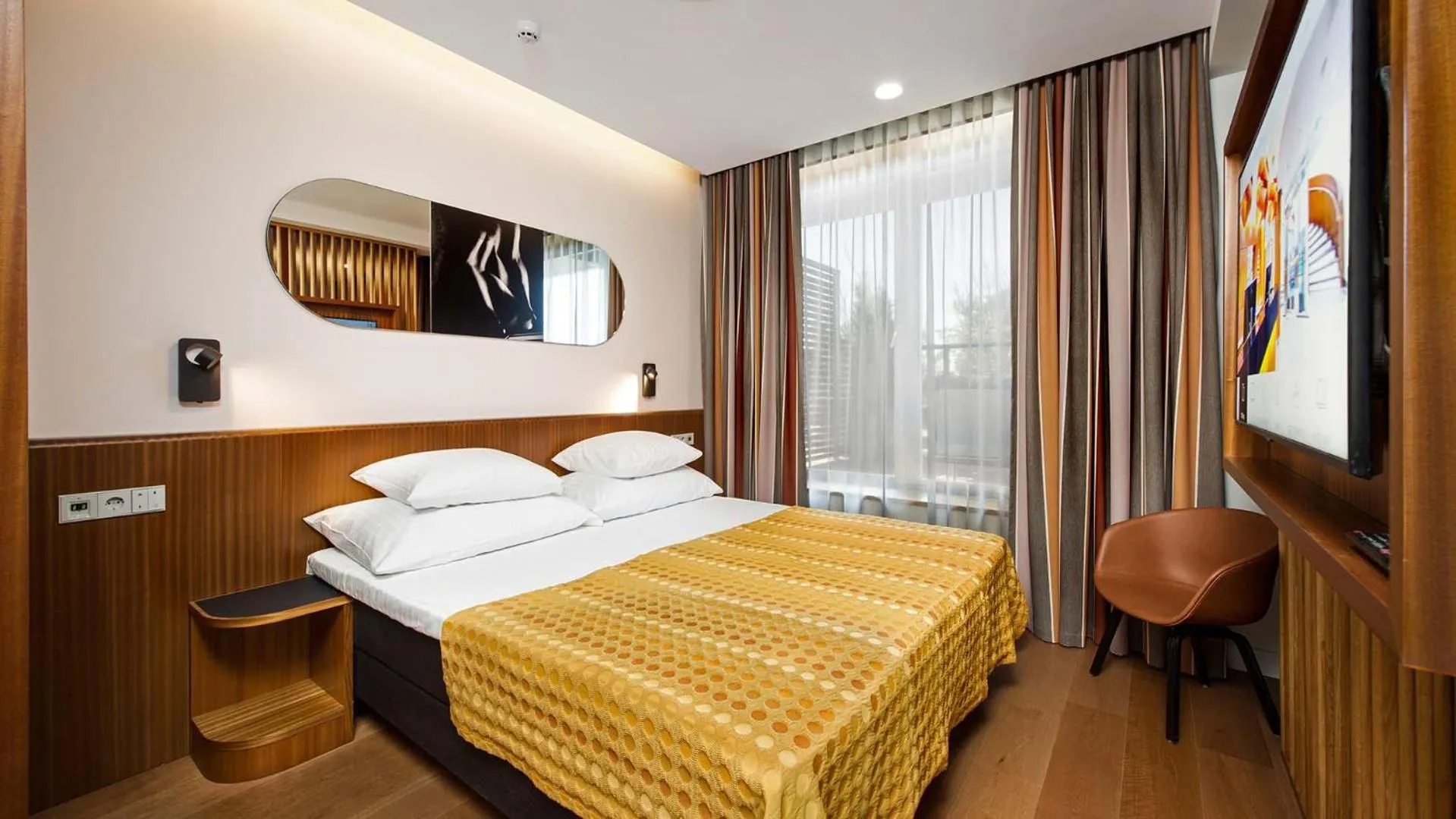 Photo of the whole room, Bed in Hestia Hotel Kentmanni