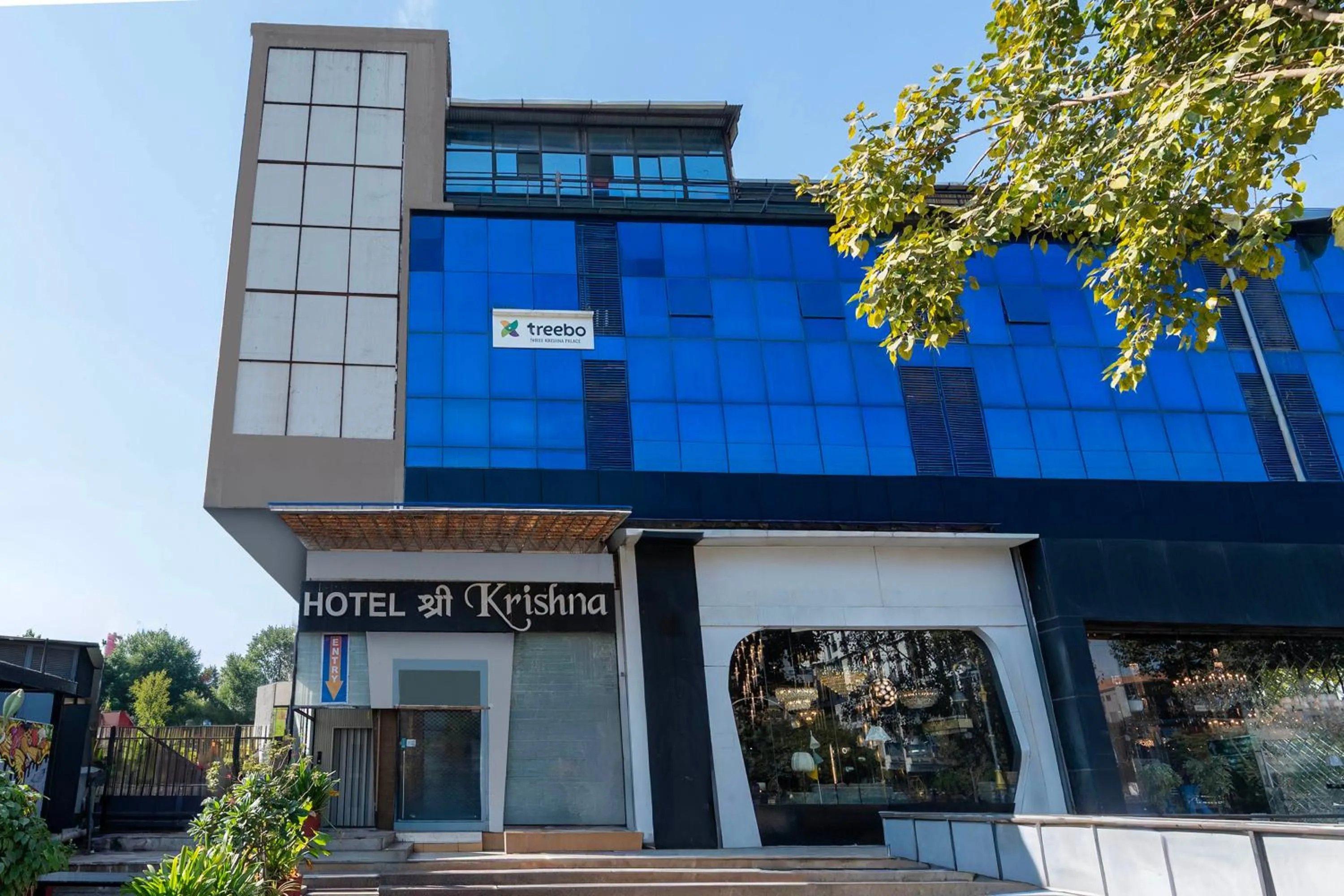 Property building in Treebo Shree Krishna Palace