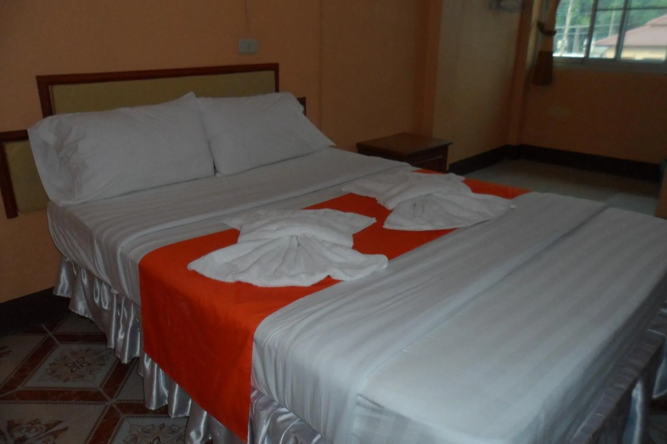 Bed in Nam Pueng Place 1