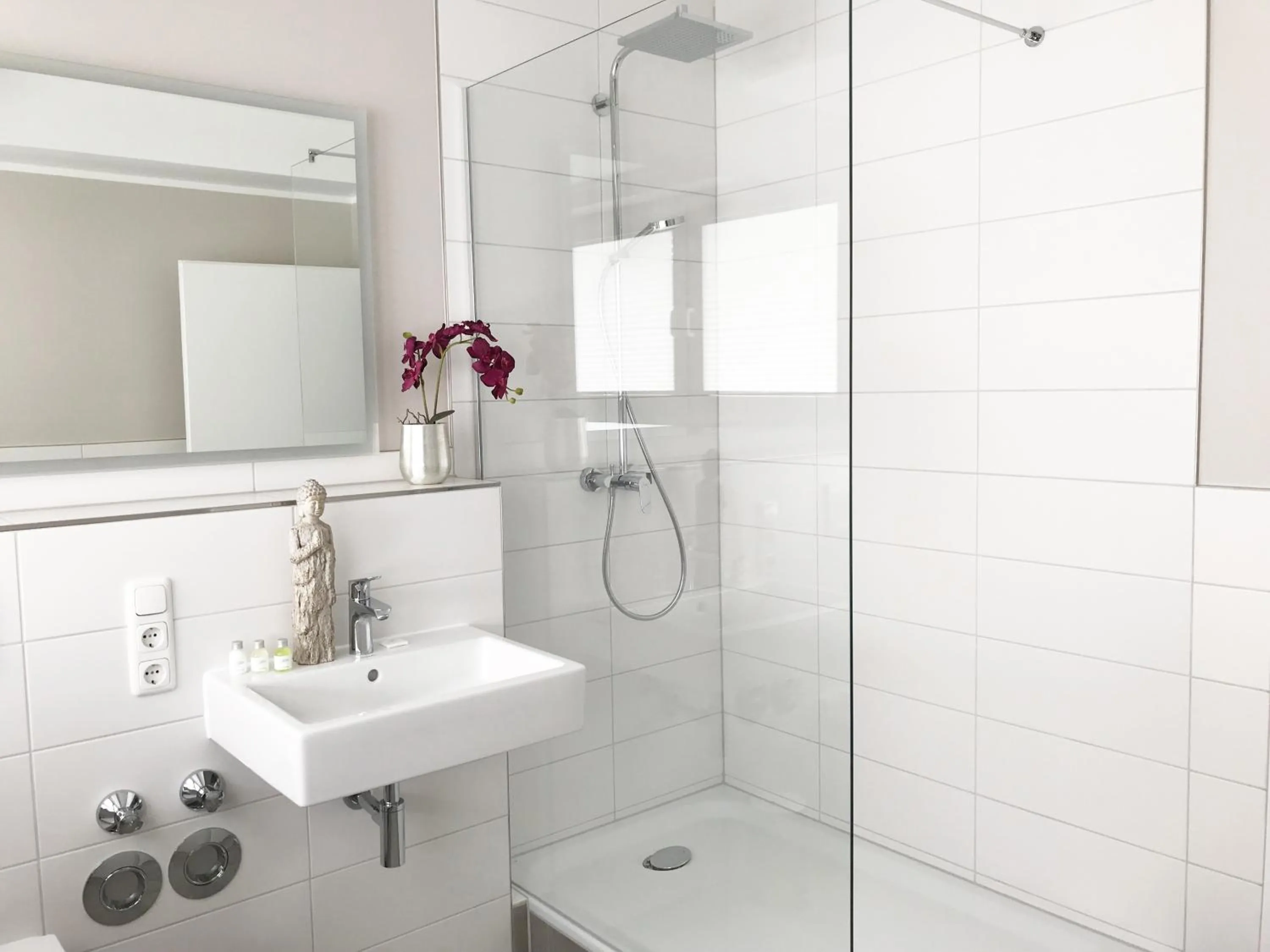 Bathroom in TH39 Trend Hotel