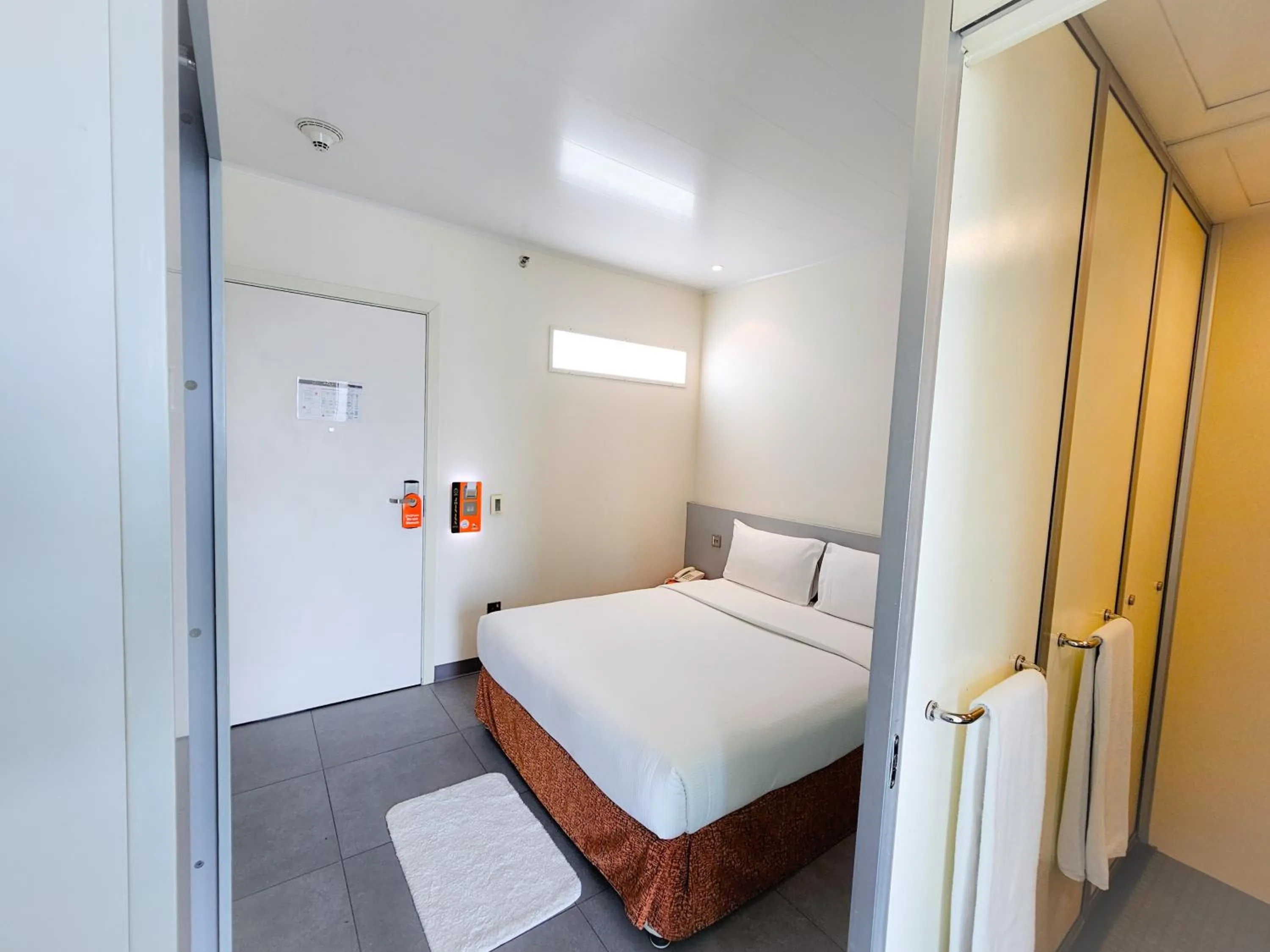 Bed in JOIN INN HOTEL Jebel Ali, Dubai - Formerly easyHotel Jebel Ali