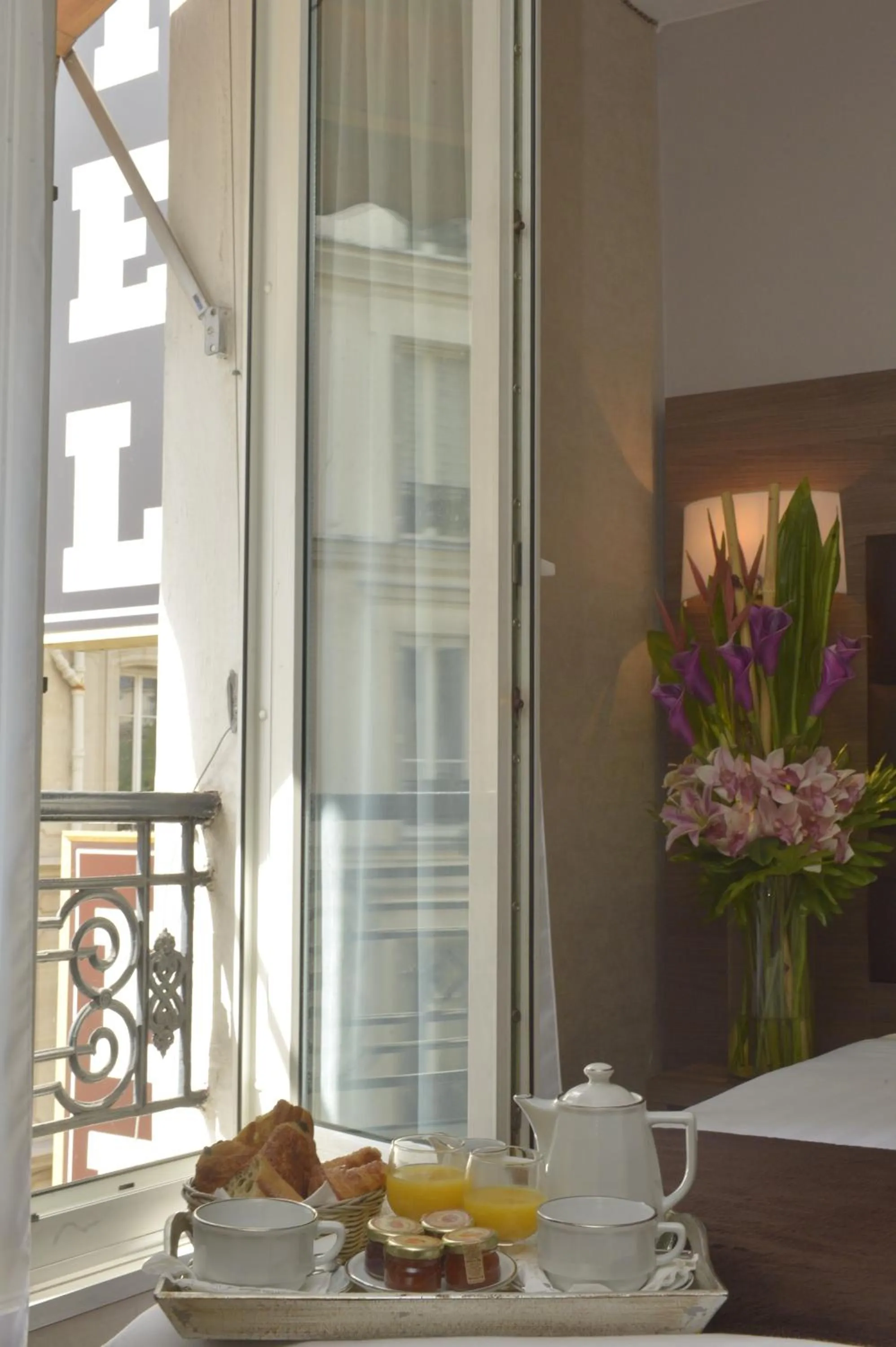 Unic Renoir Saint Germain