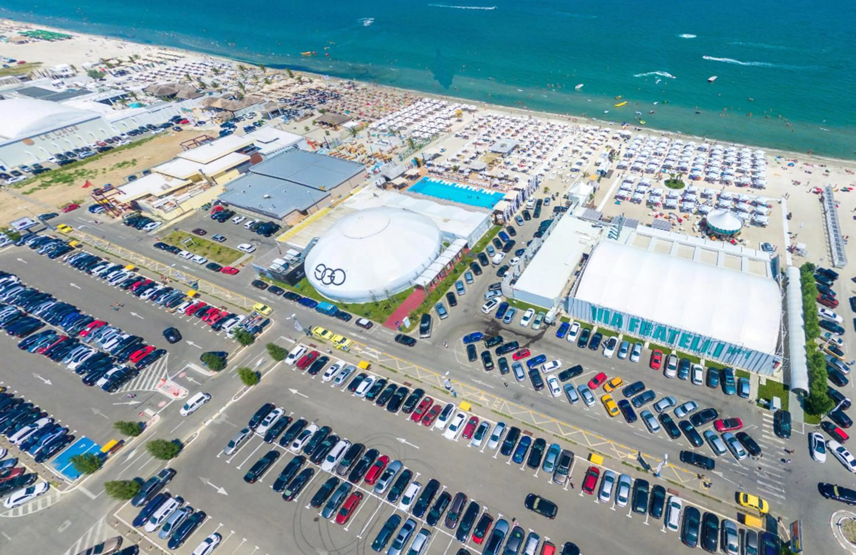 Spring in Summerland Mamaia