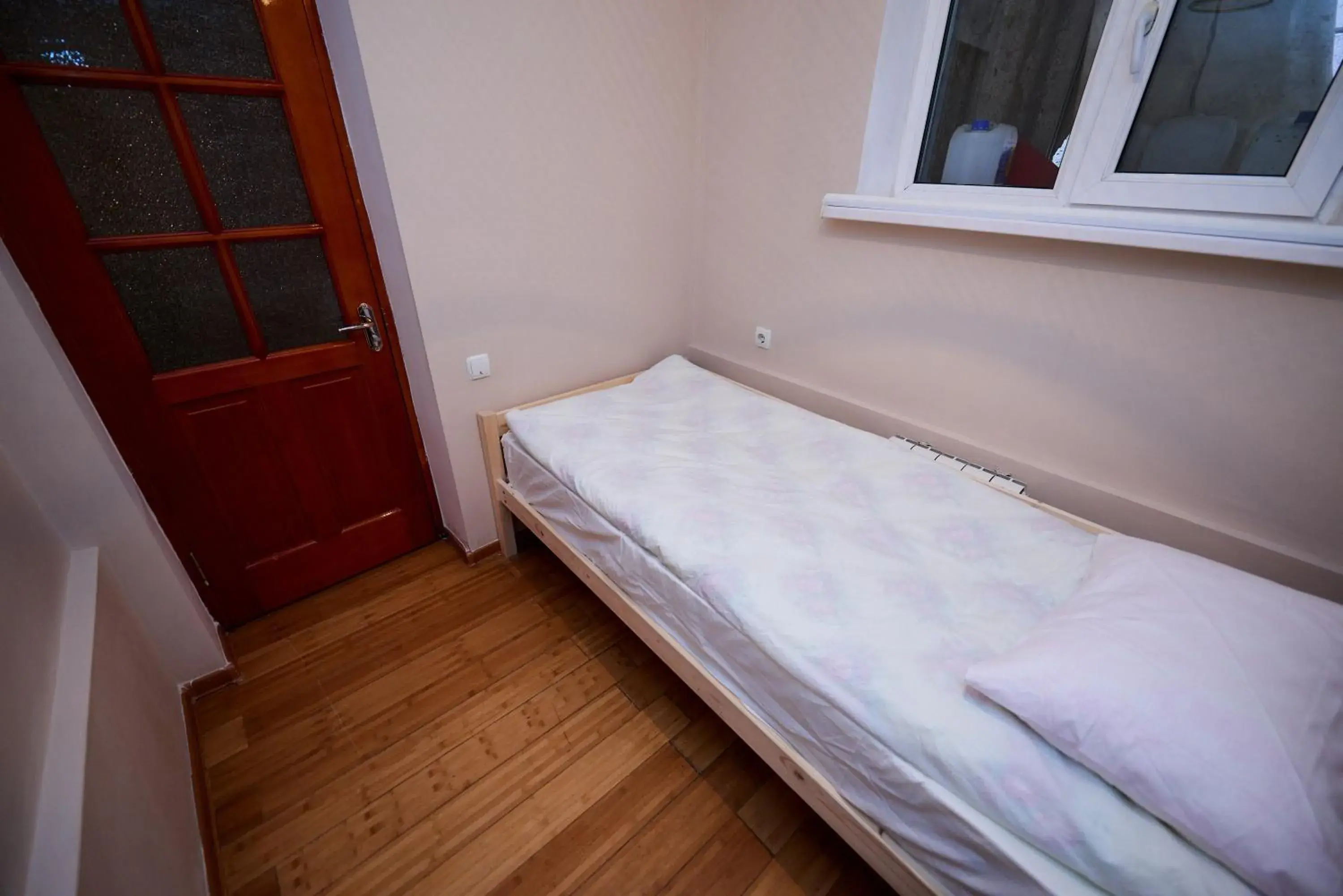 Budget Single Room - single occupancy in Wanderlust Hostel Budget Single Room - single occupancy in Wanderlust Hostel