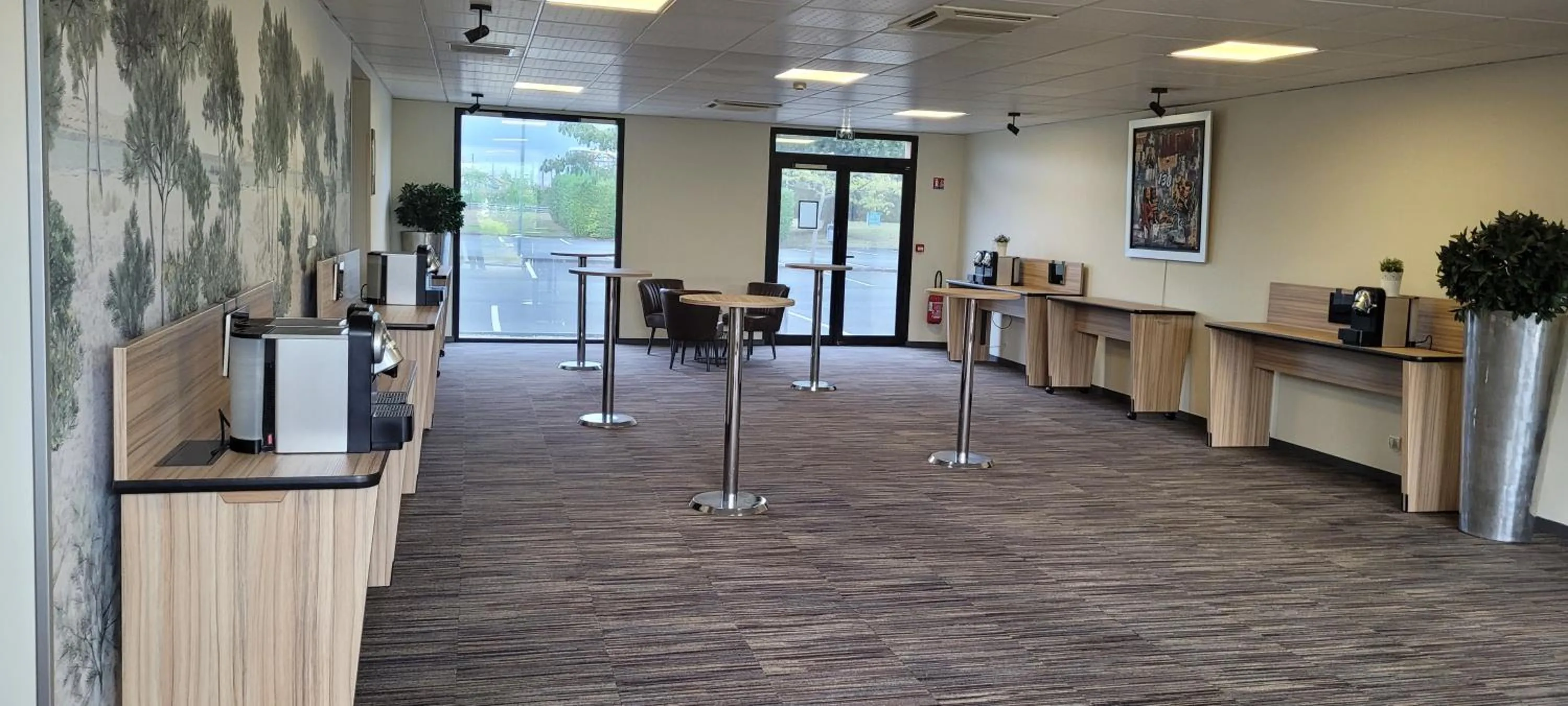 Business facilities in Kyriad Prestige - Bordeaux Aeroport