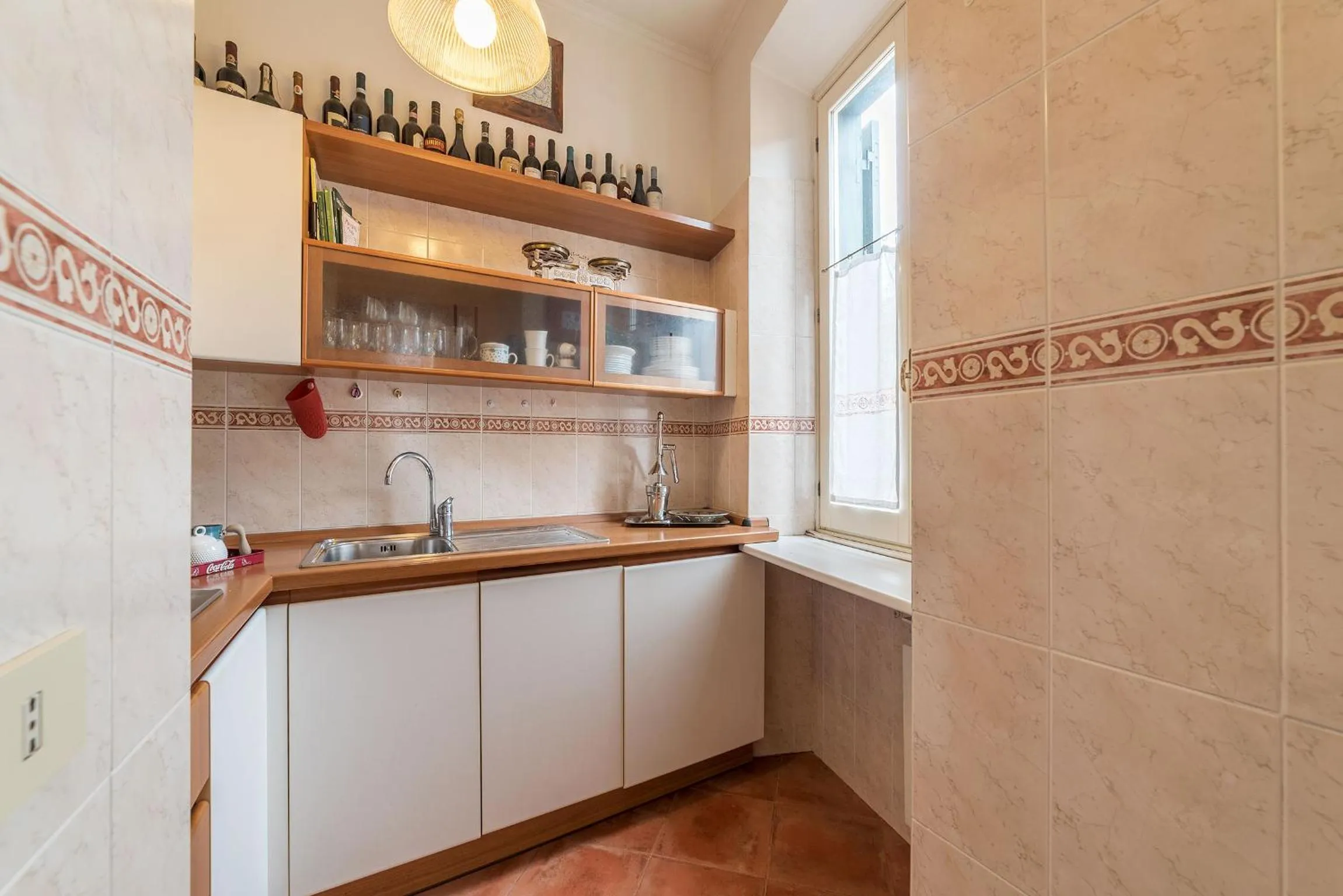 Kitchen or kitchenette in Domus Aurea & Colosseo Sweet Flat