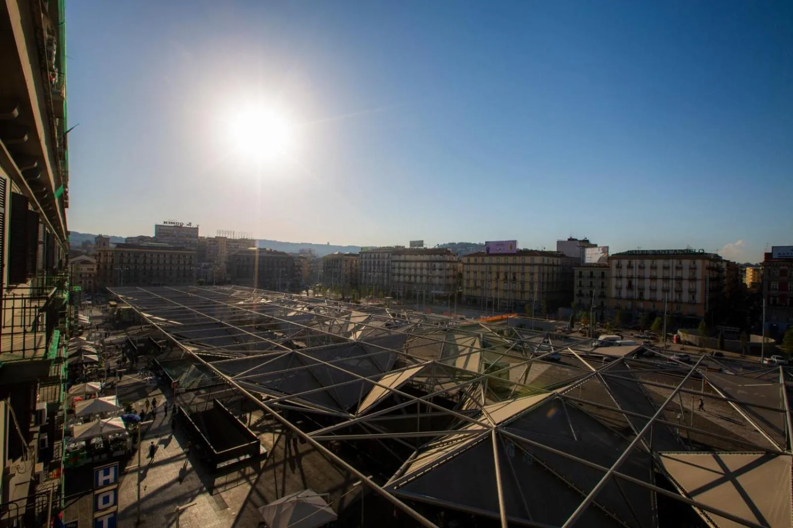 Facade/entrance in Bayard101