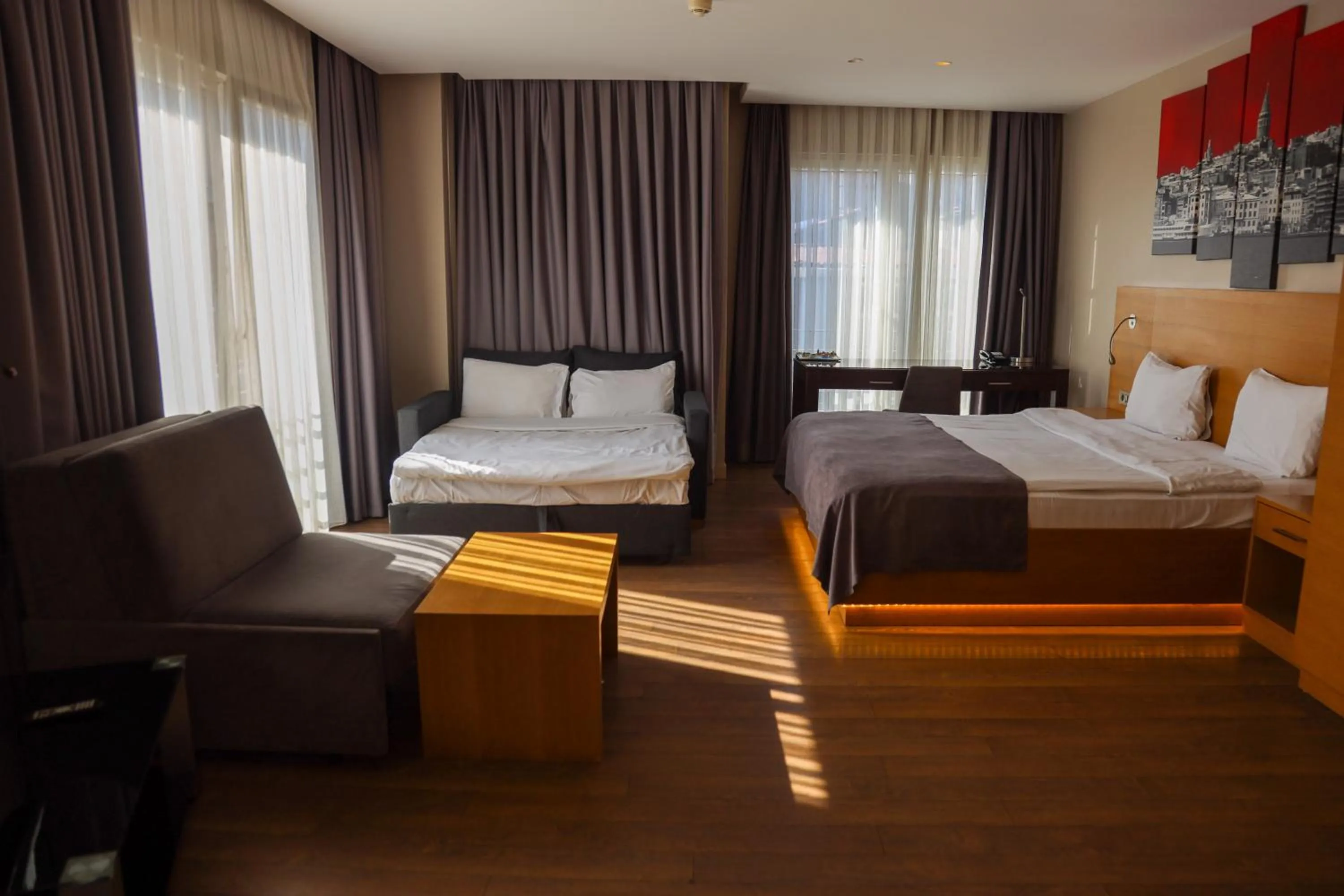 Bed in Endless Suites Taksim
