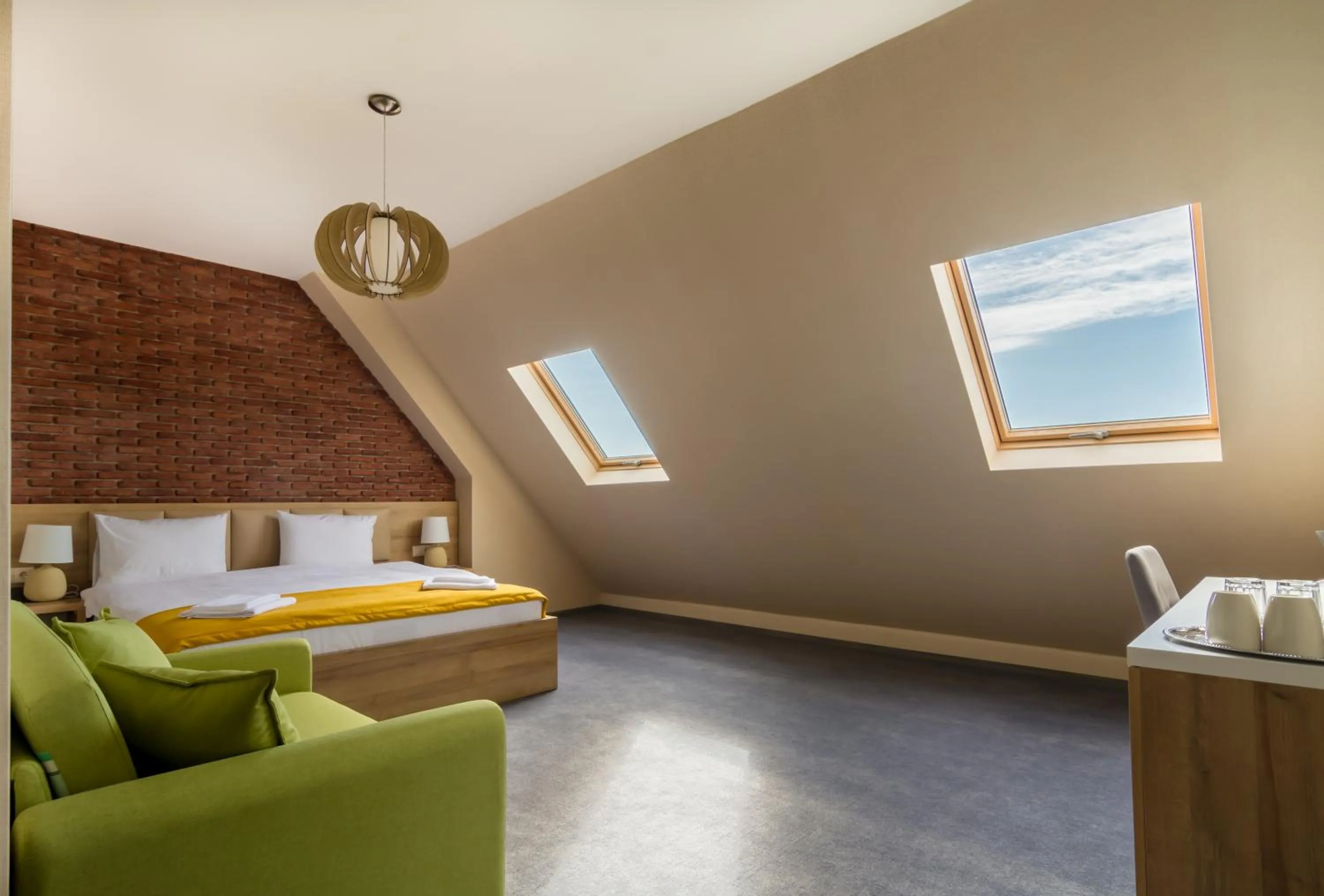 Photo of the whole room, Bed in Hotel London