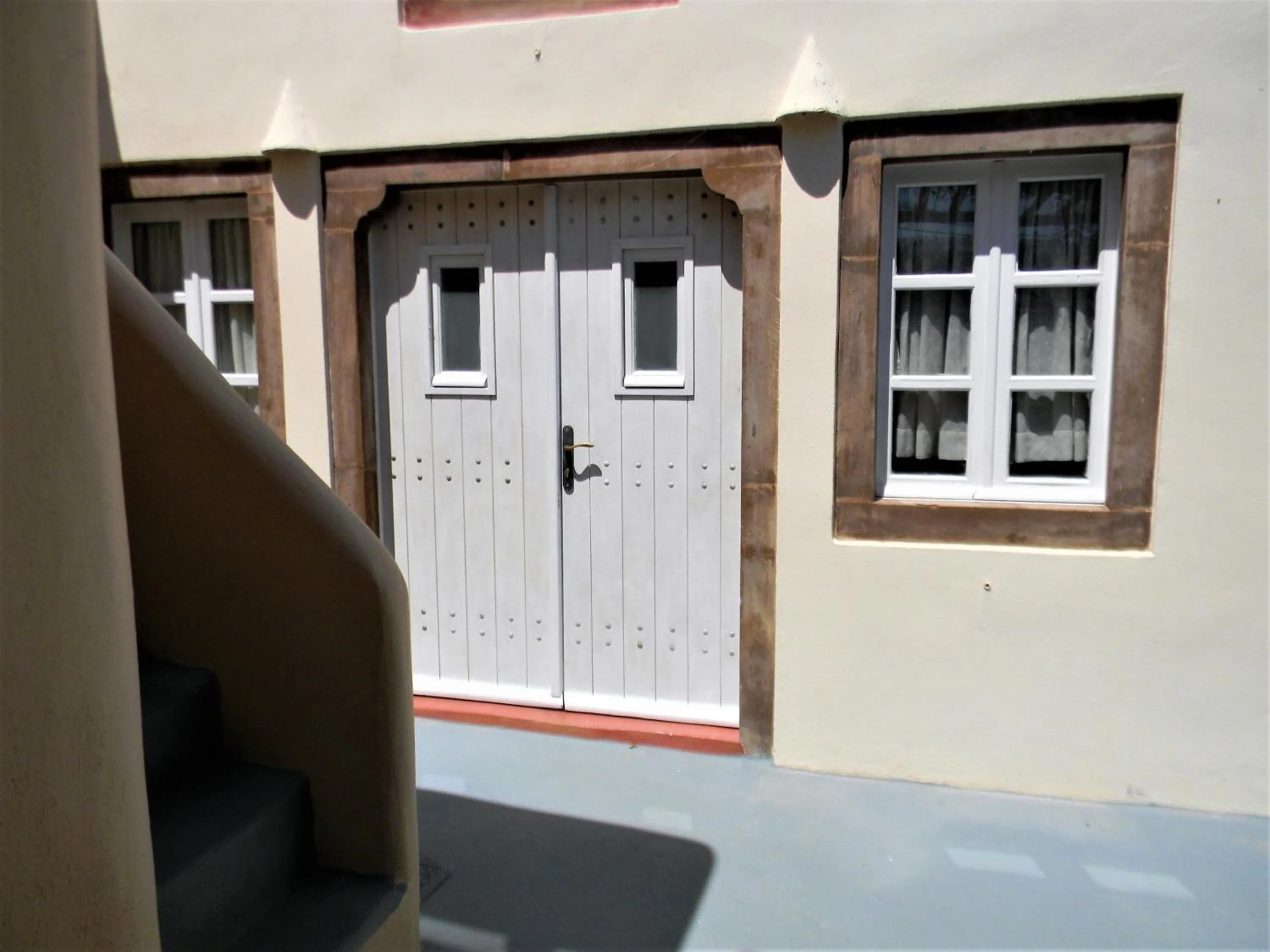 Property building in Villa Kisiris