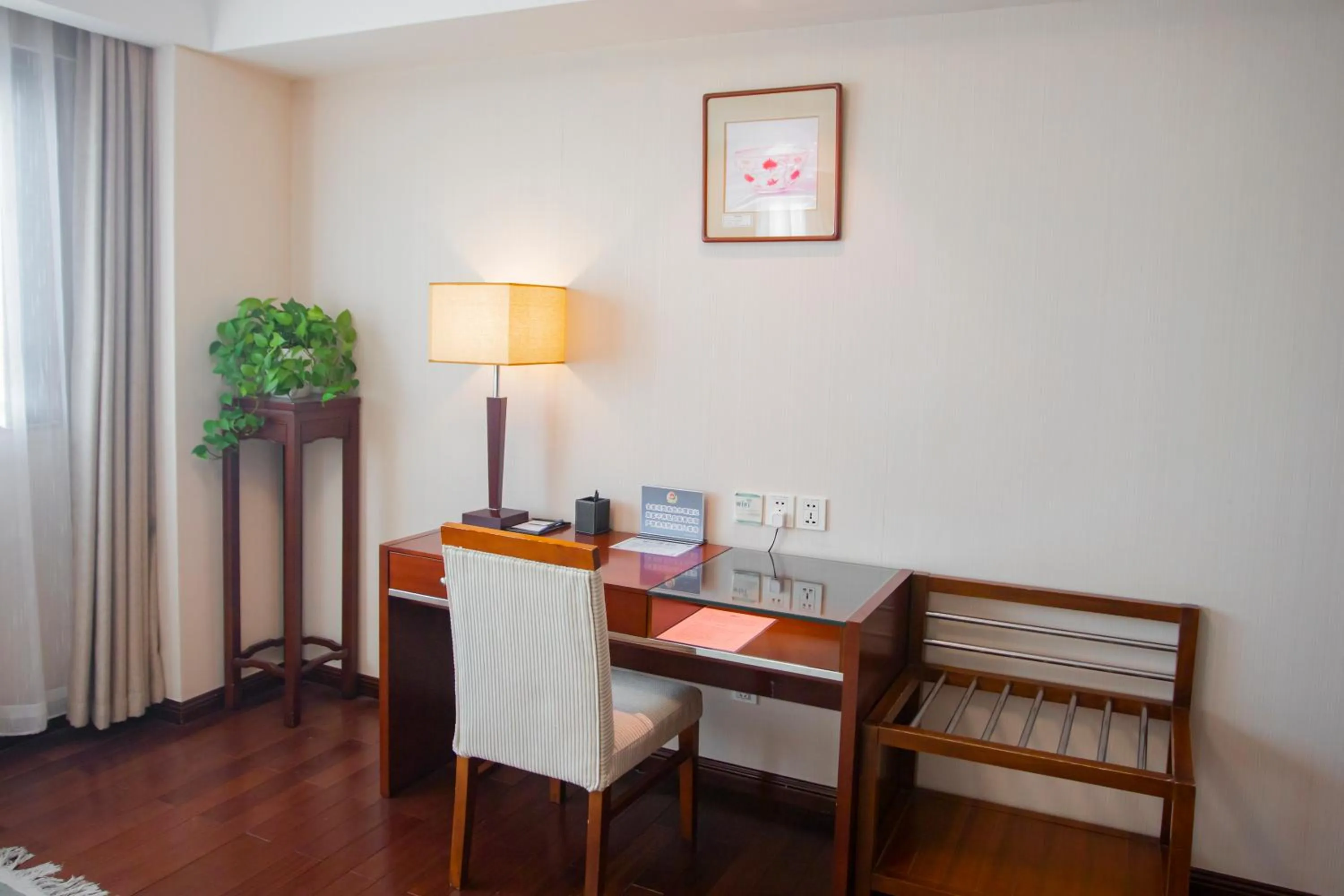 Seating area in Jade Garden Hotel