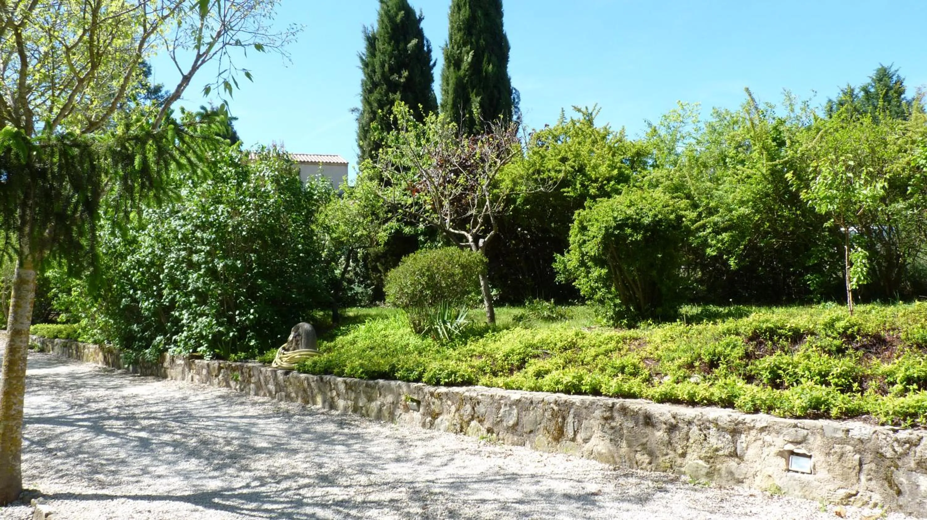Garden view in Le mas de la diligence