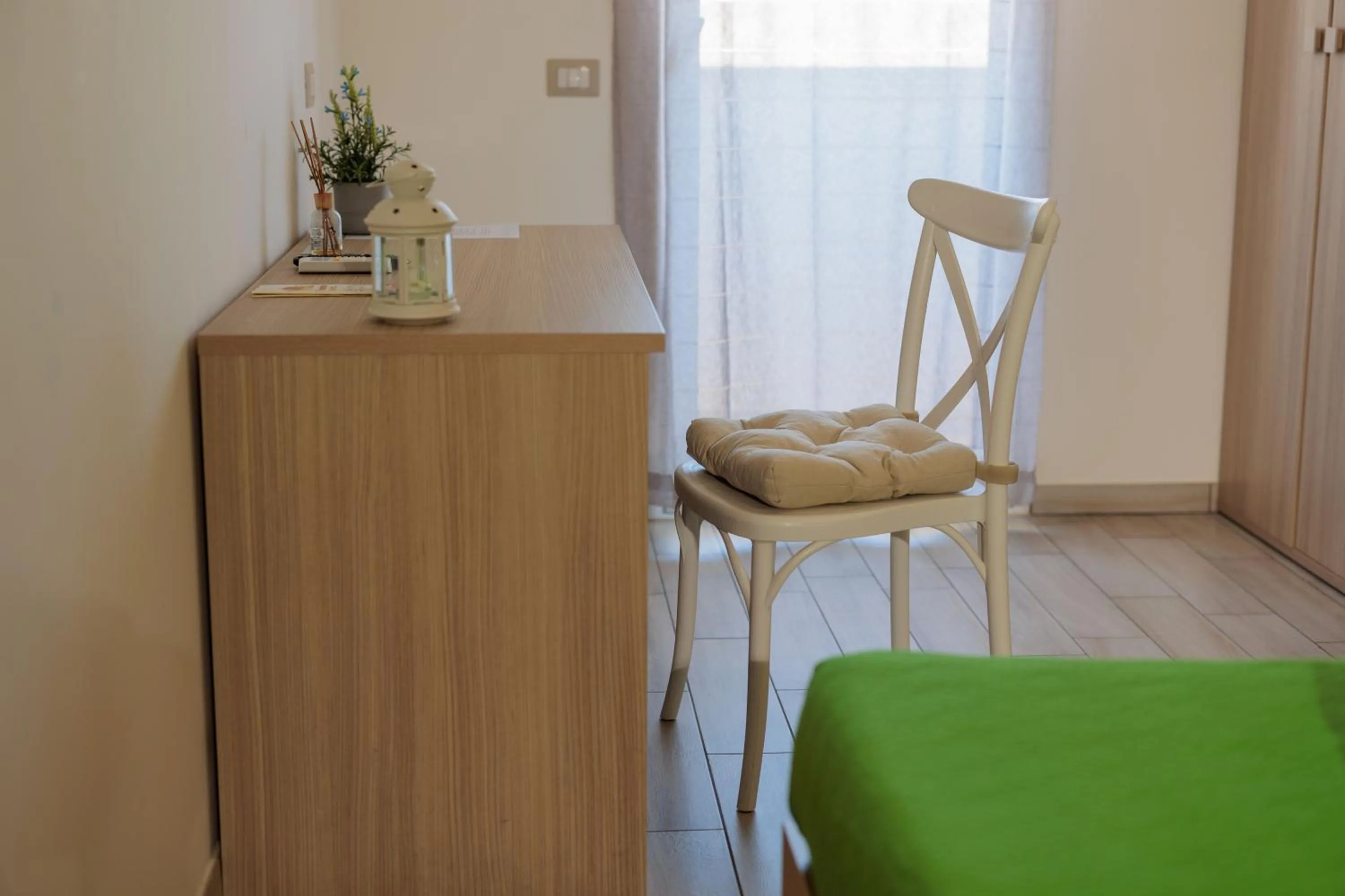 Seating area in Fuori Rotta