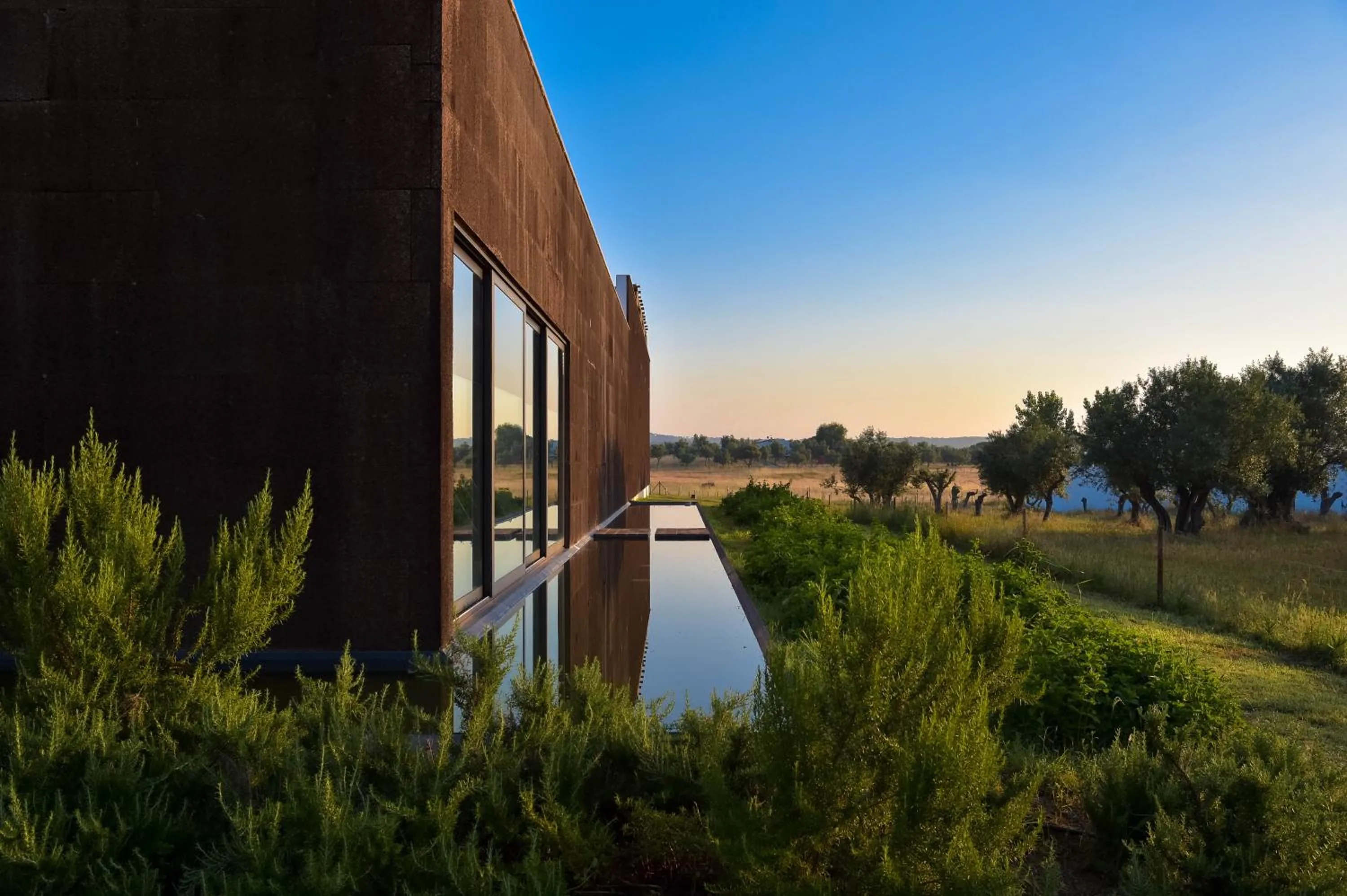 Property building in The Lince Ecorkhotel Évora