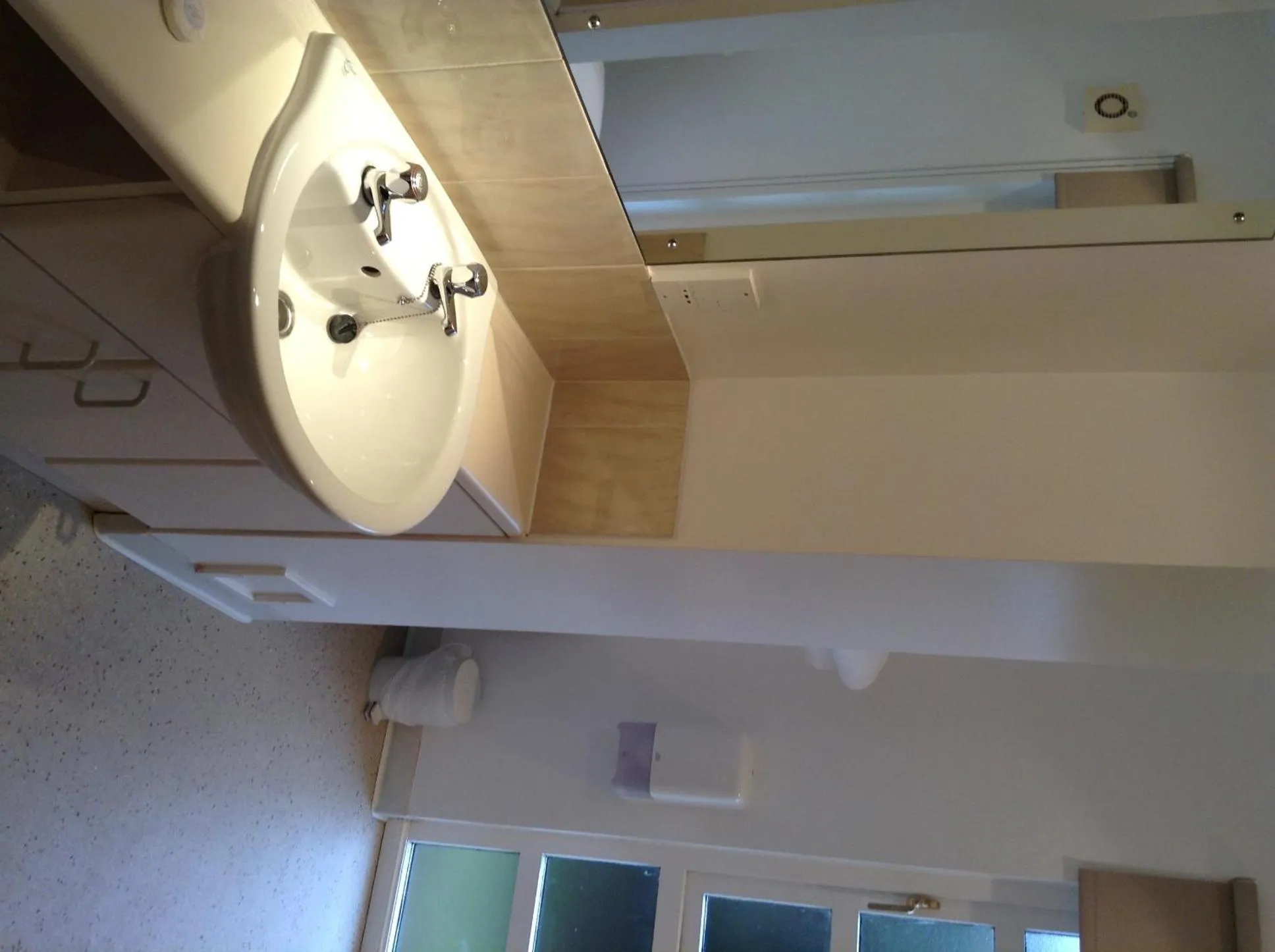 Bathroom in Drumoig Golf Hotel