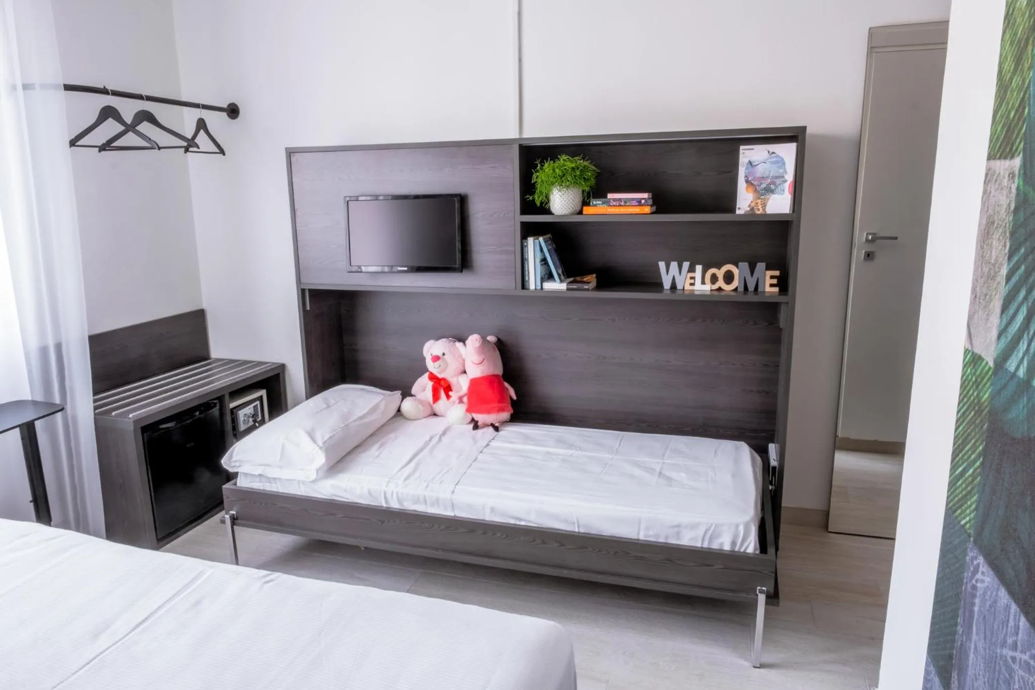 Bedroom, Bed in Lilium Maris Hotel