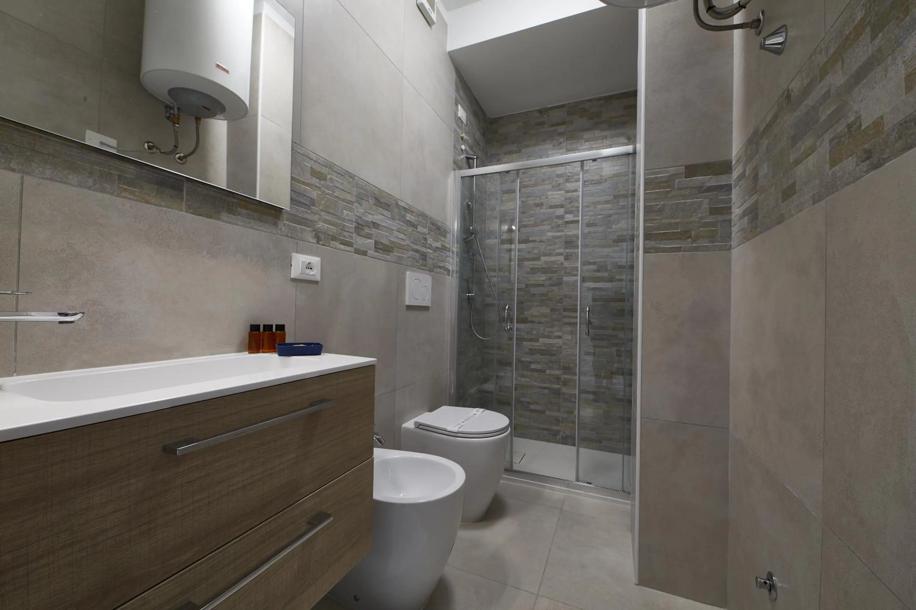 Bathroom in Lilium Maris Hotel