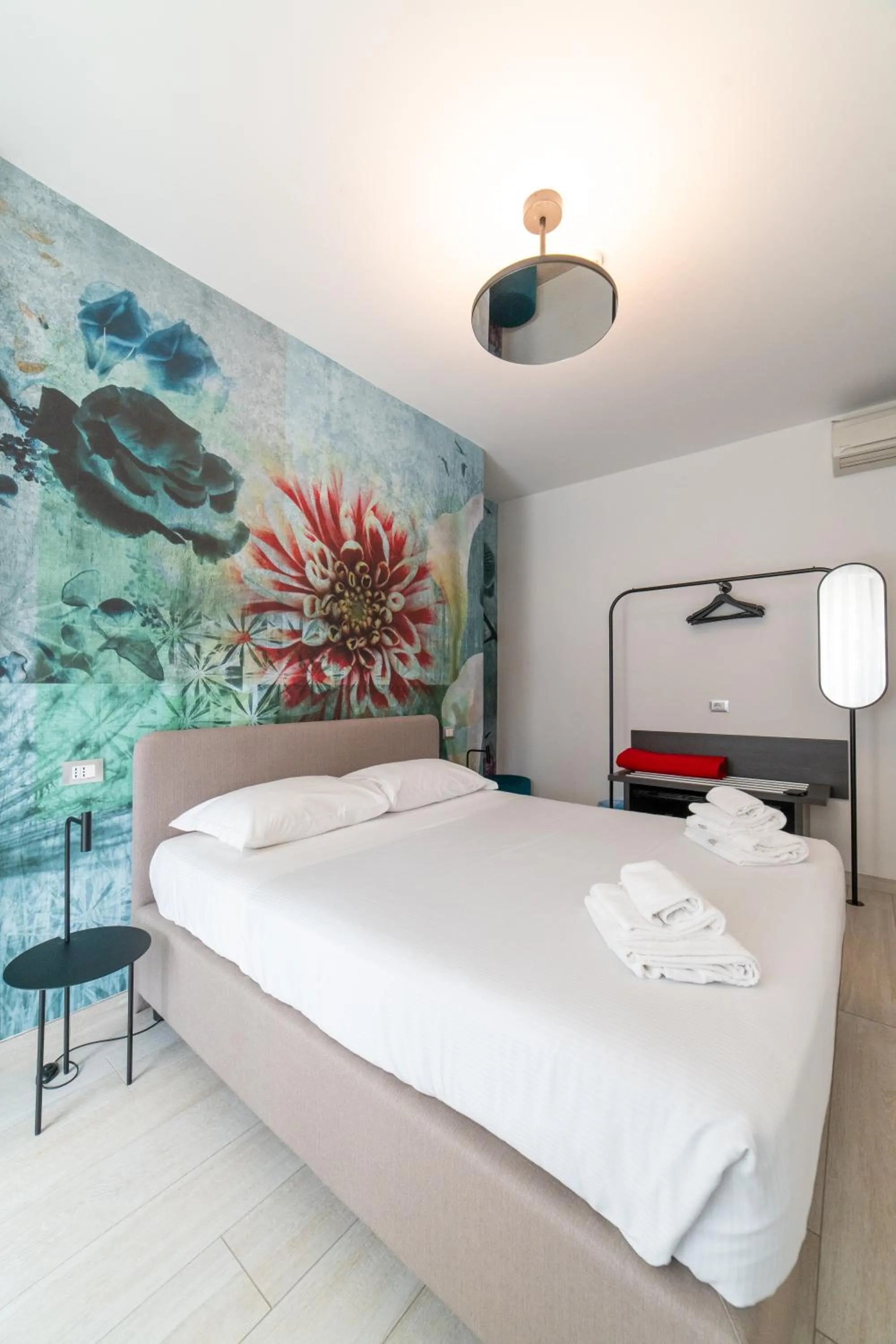 Bedroom, Bed in Lilium Maris Hotel