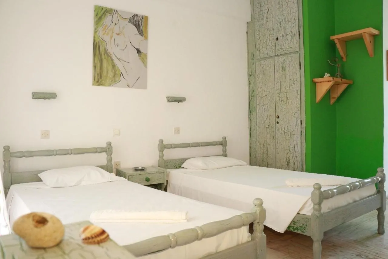 Bed in Gongis Studios