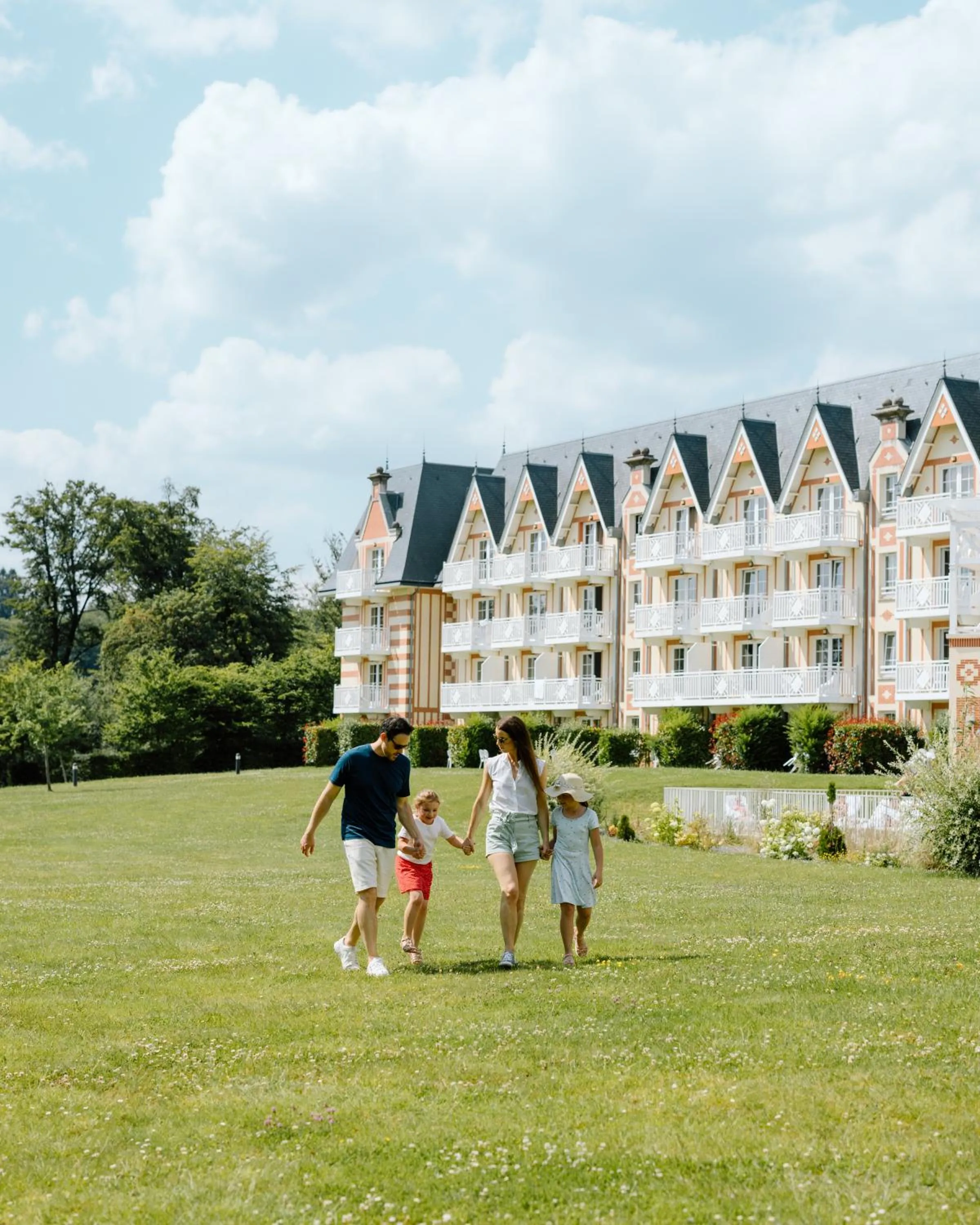 Garden in Résidence b'o cottage - b'o resort thermal & spa