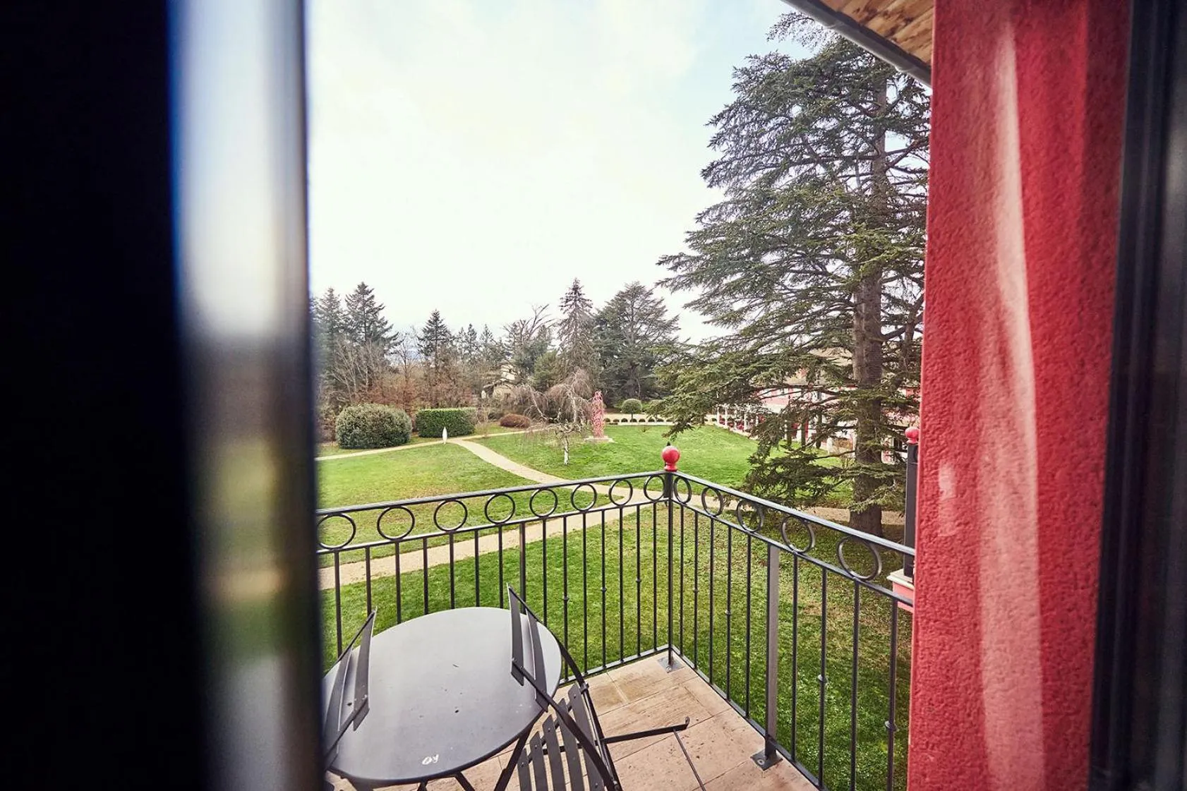 Balcony/Terrace in Les Maritonnes Parc & Vignoble