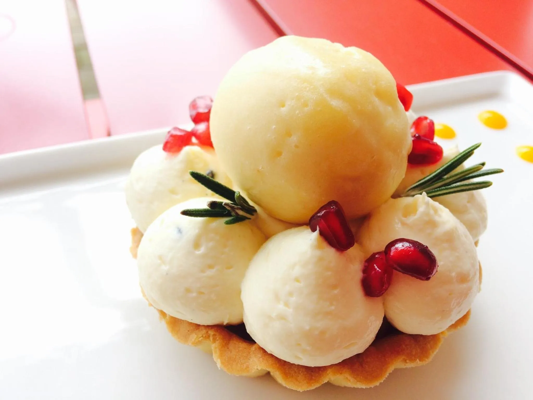 Restaurant/places to eat in Les Maritonnes Parc & Vignoble