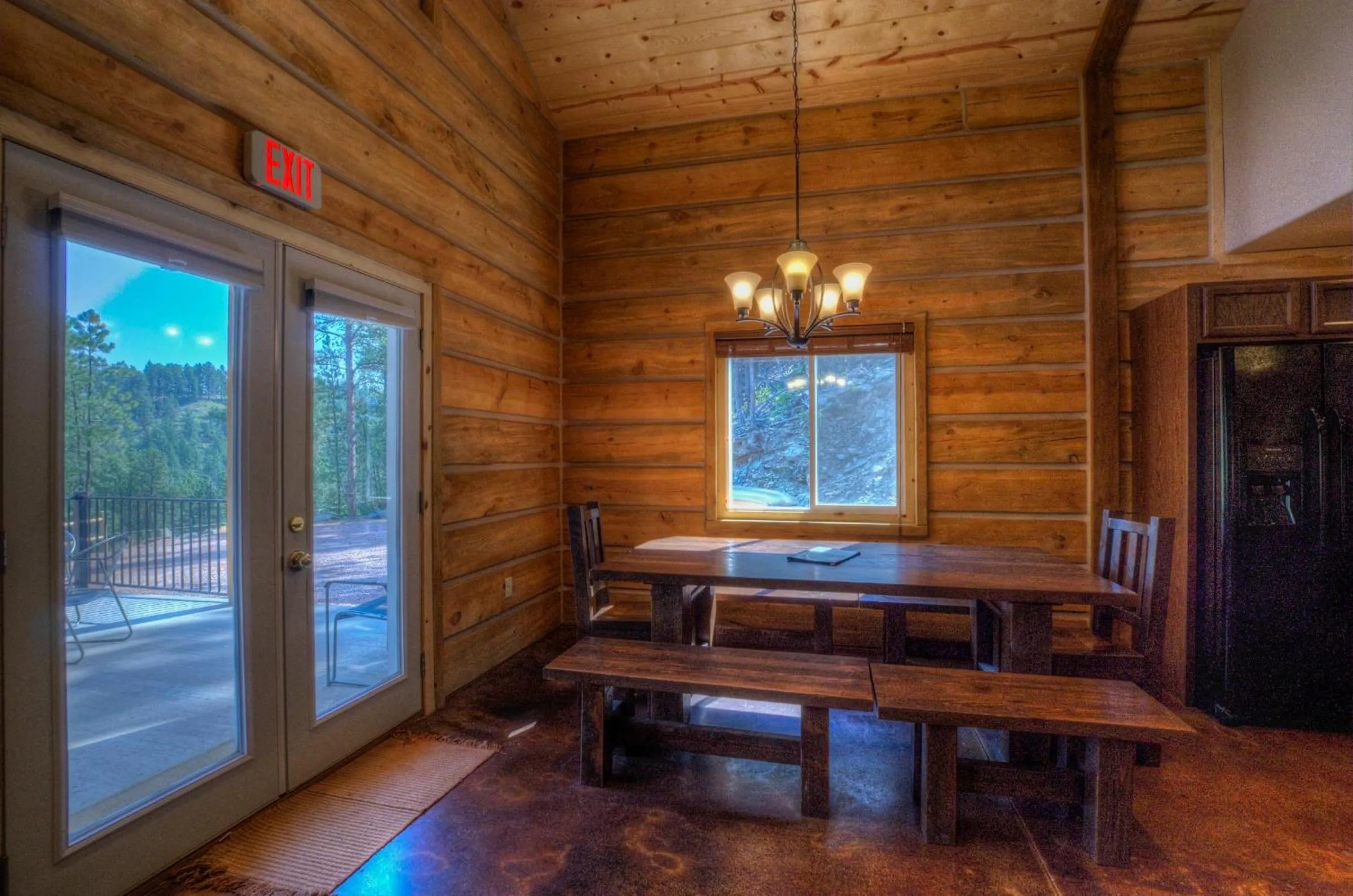 Dining area in Powder House Lodge