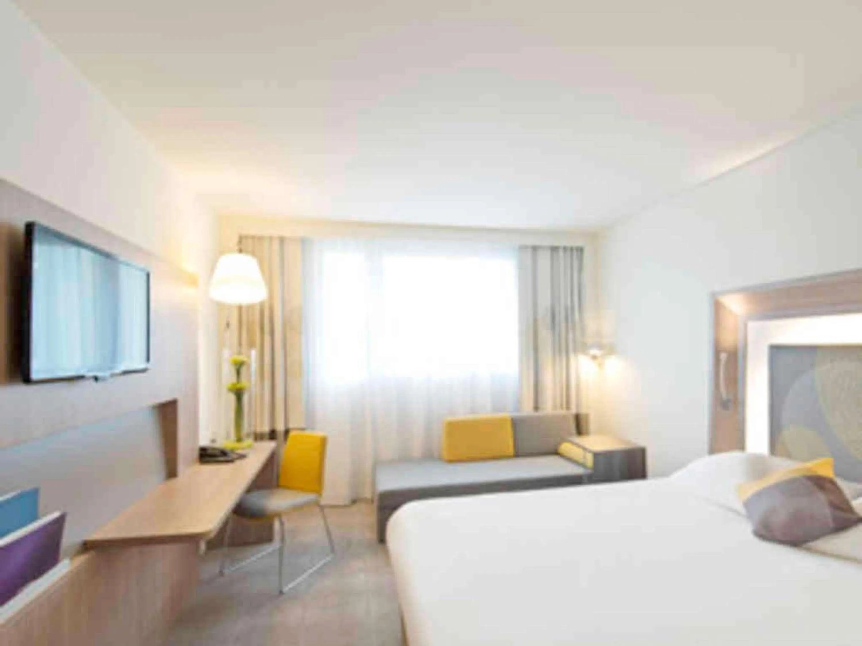 Bedroom, Bed in Novotel Lodz Centrum