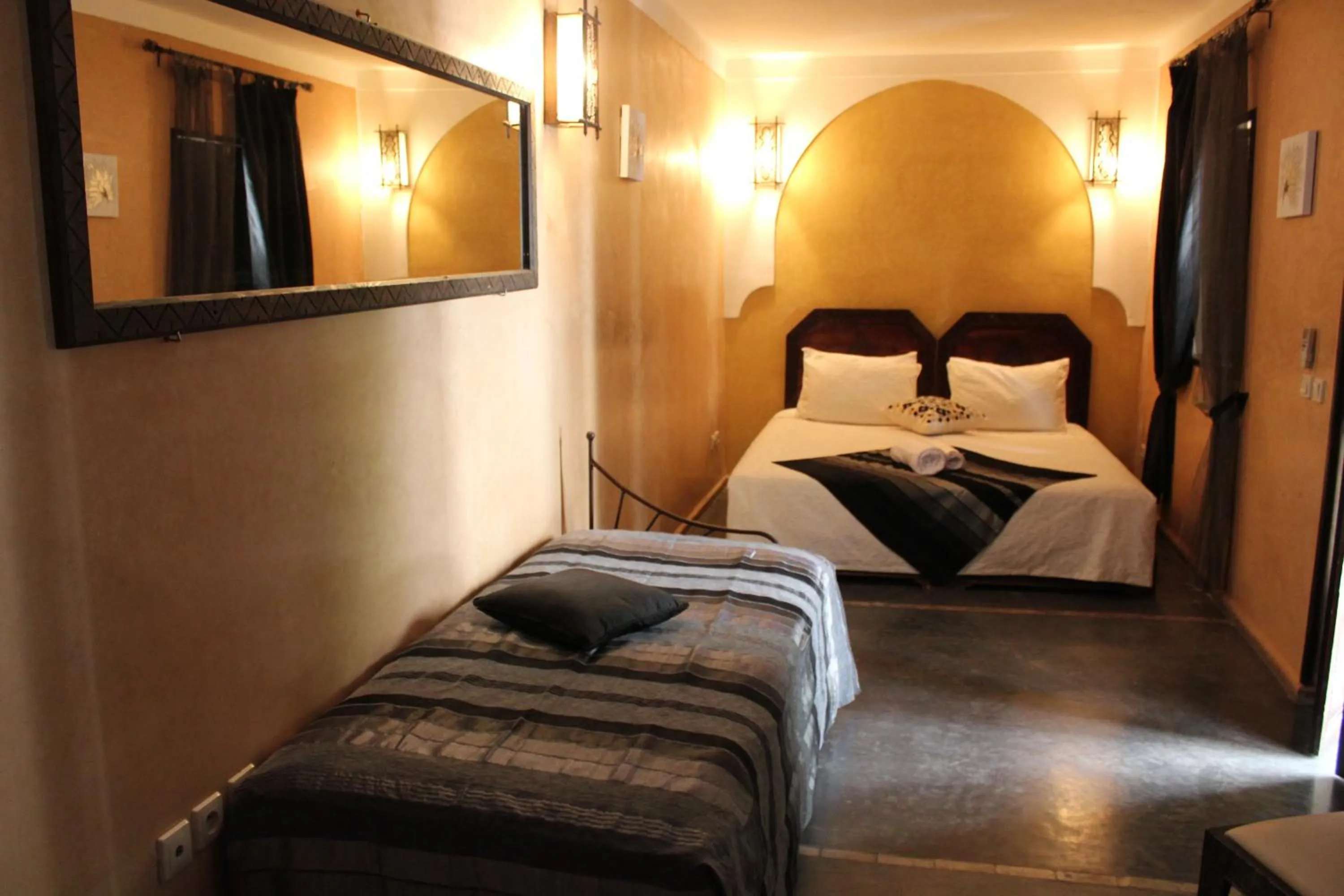 Bedroom, Bed in Riad Le Bel Oranger