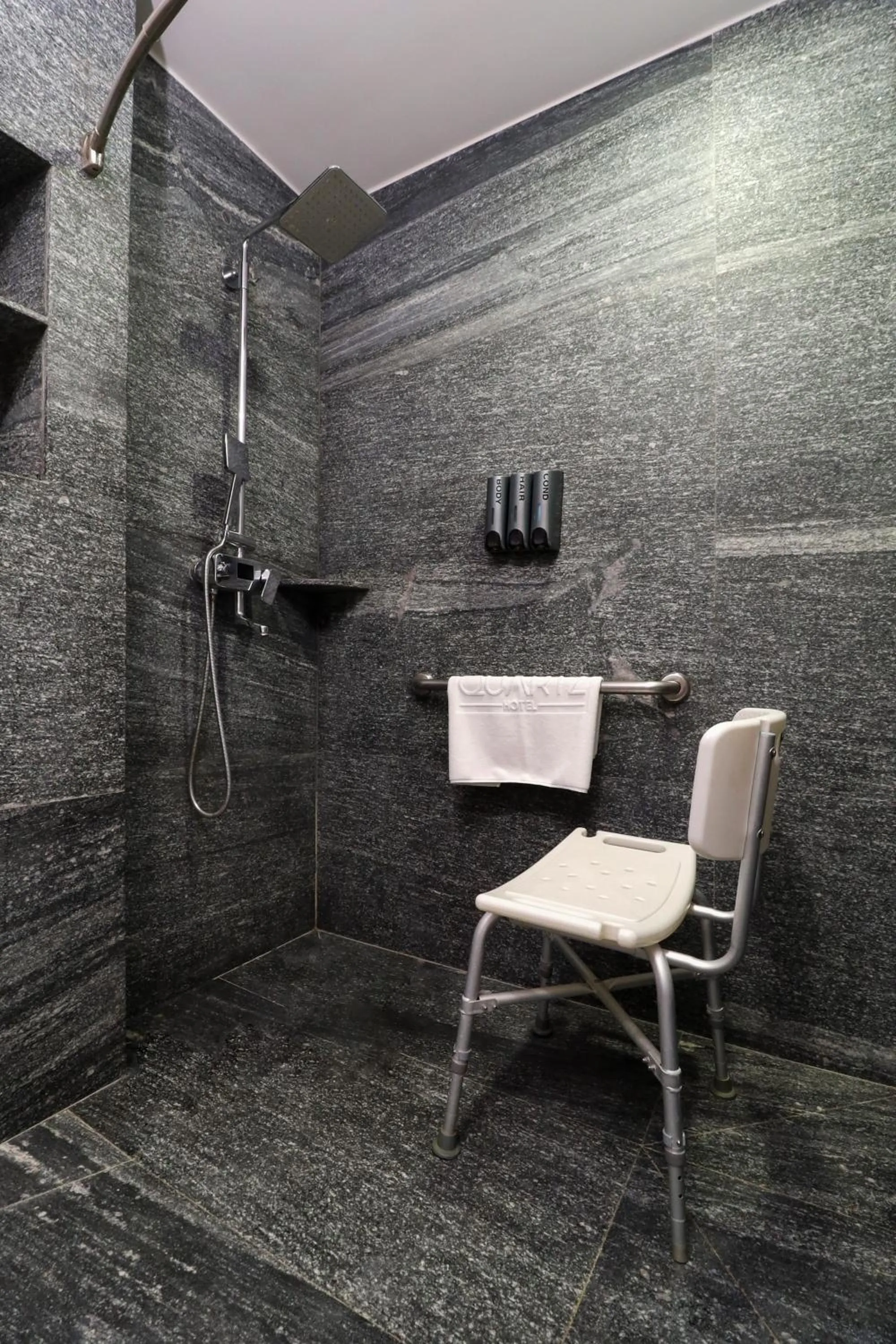 Bathroom in QUARTZ HOTEL & SPA