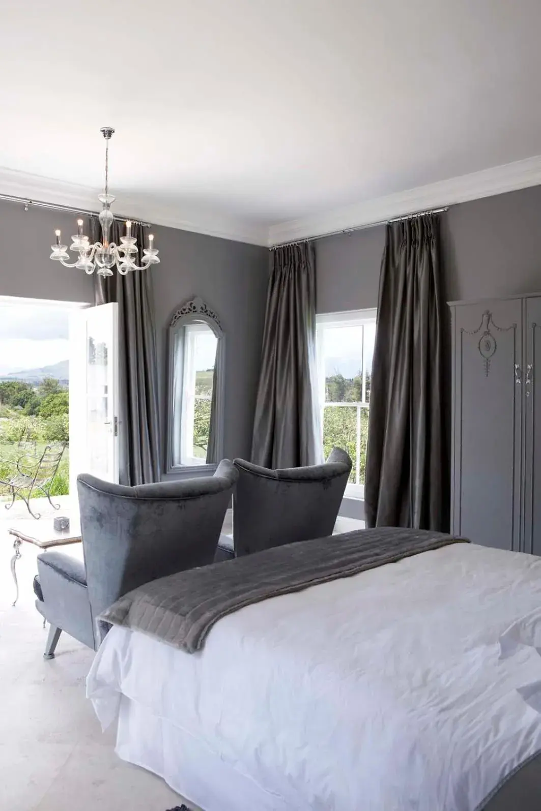 Superior Queen Room in Hawksmoor House Superior Queen Room in Hawksmoor House