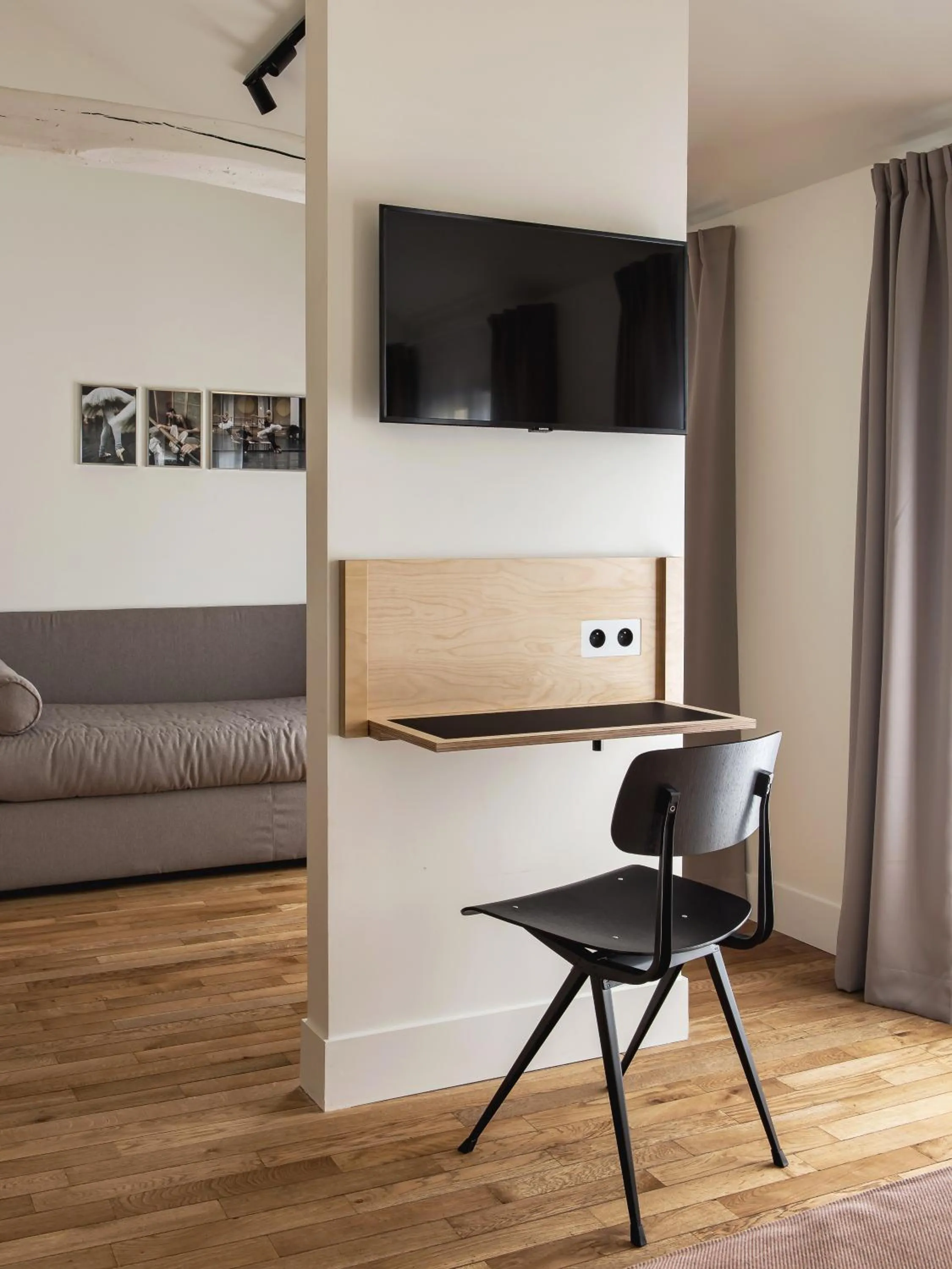 TV and multimedia in New Hotel Opéra